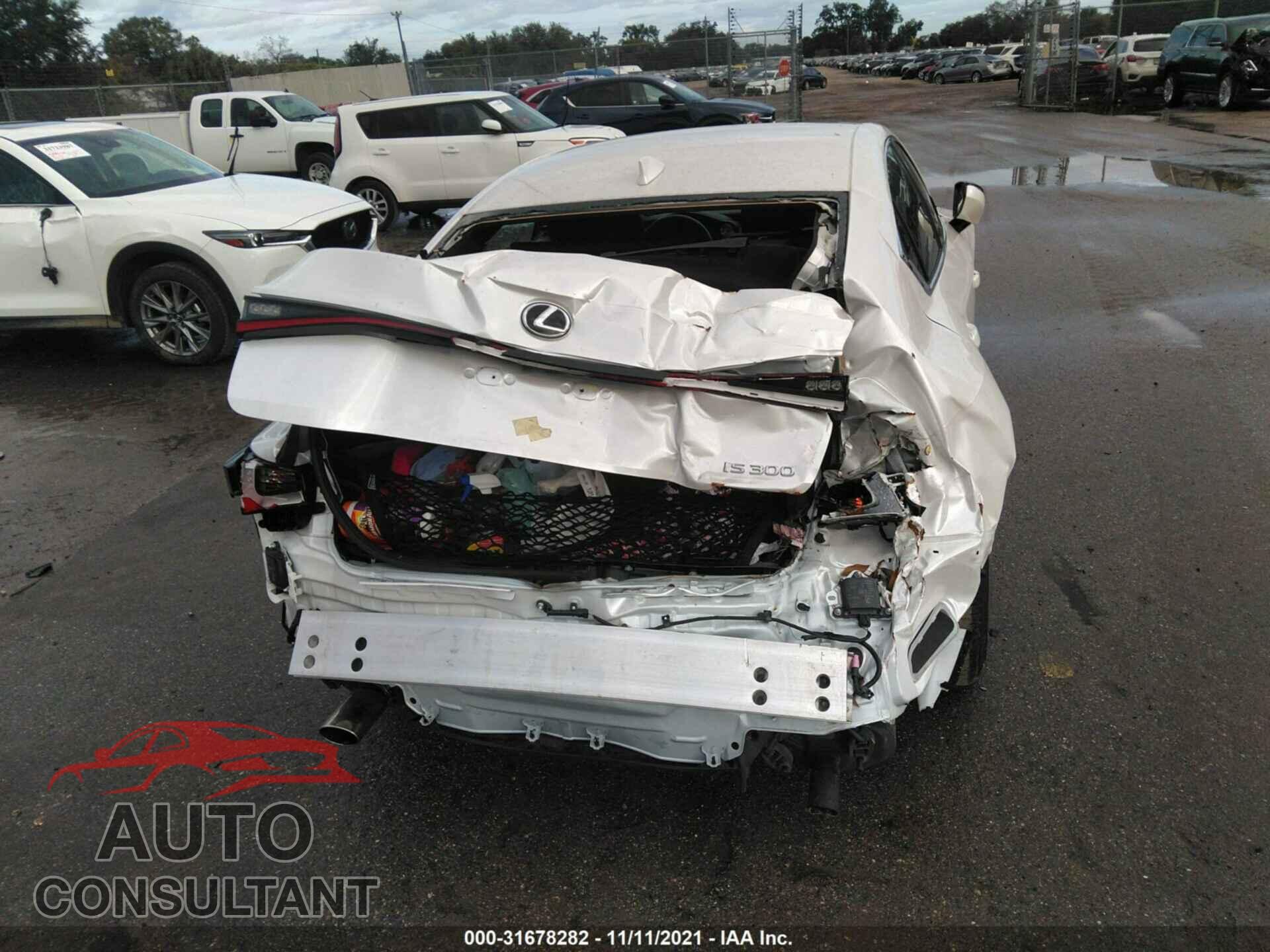 LEXUS IS 2021 - JTHCA1D28M5112869