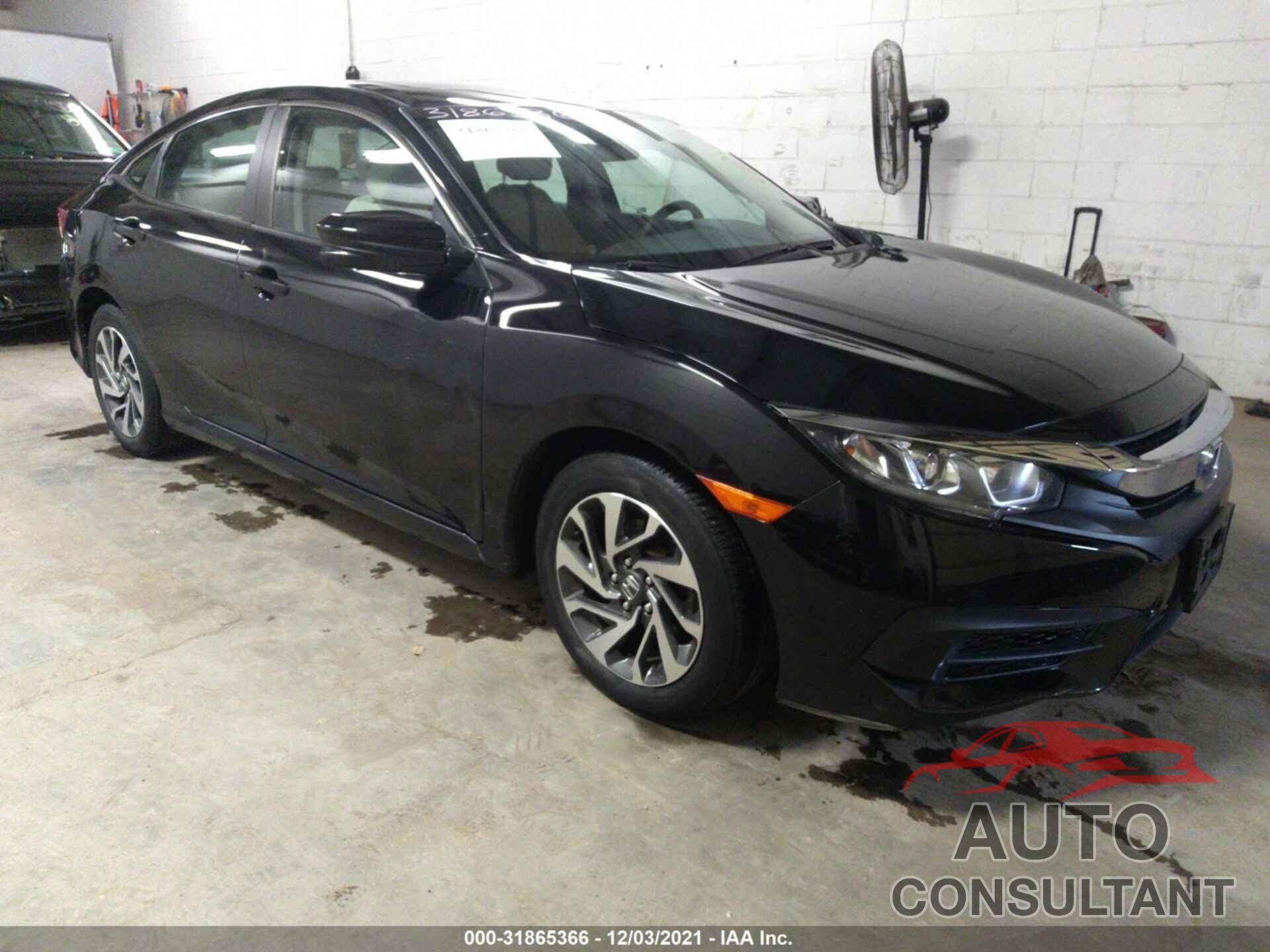 HONDA CIVIC SEDAN 2017 - 19XFC2F79HE225974