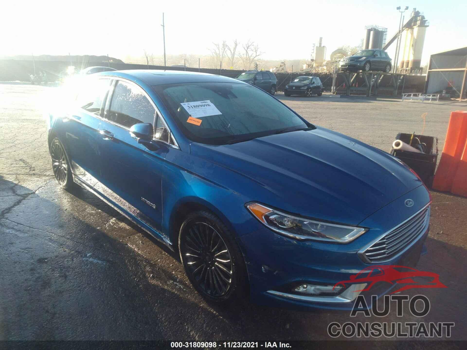 FORD FUSION HYBRID 2018 - 3FA6P0RU8JR120454