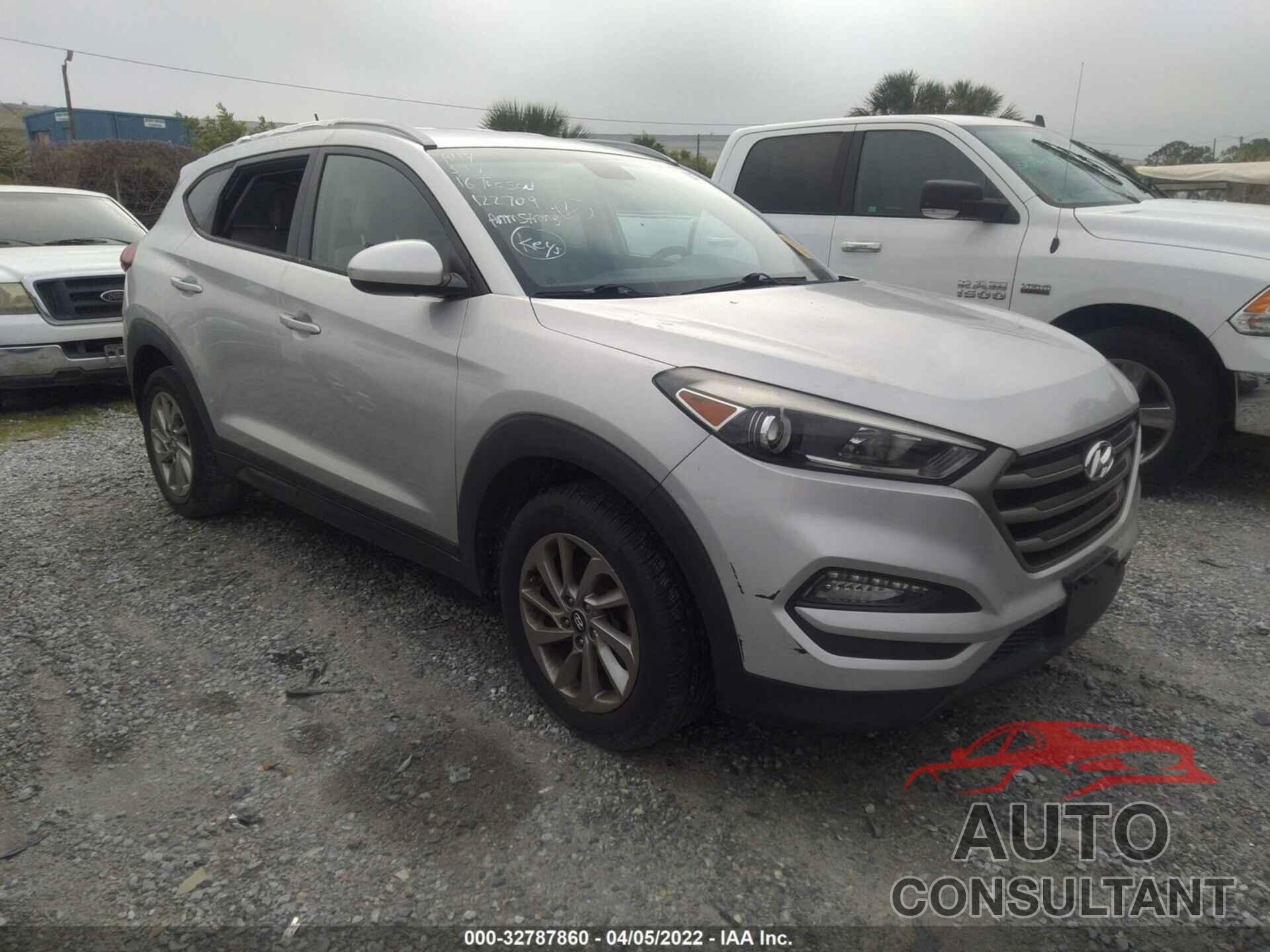 HYUNDAI TUCSON 2016 - KM8J33A40GU122709