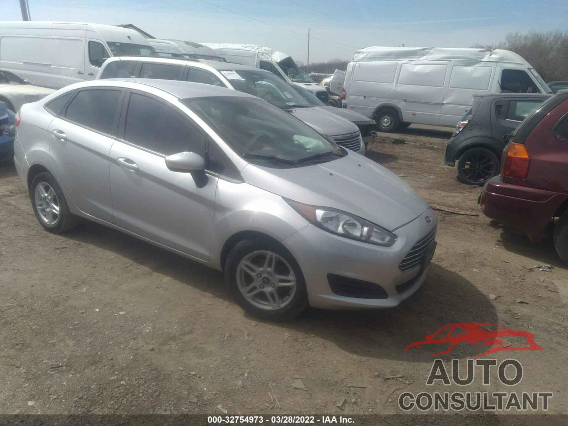 FORD FIESTA 2018 - 3FADP4BJXJM143522