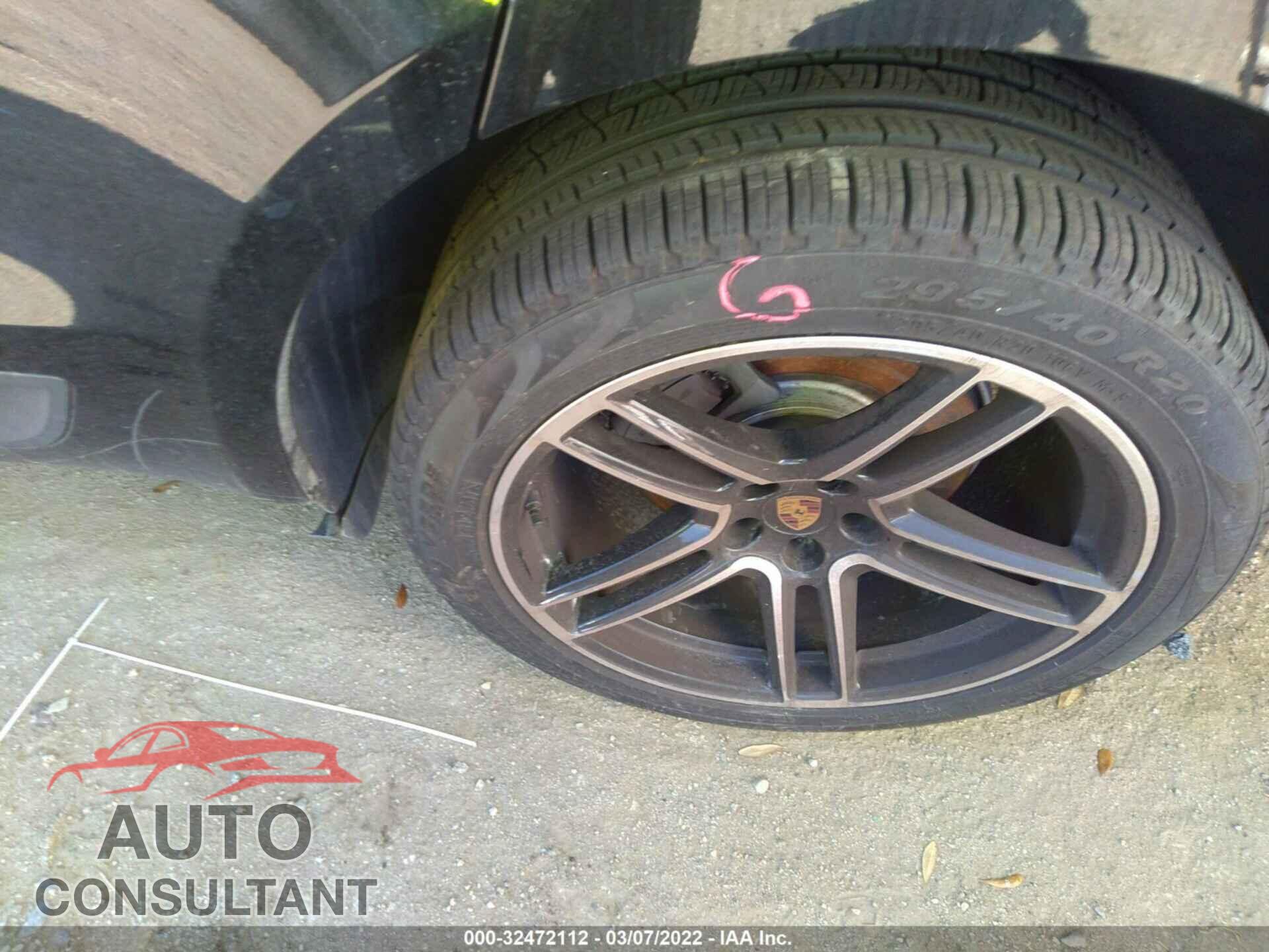 PORSCHE MACAN 2021 - WP1AB2A56MLB34485