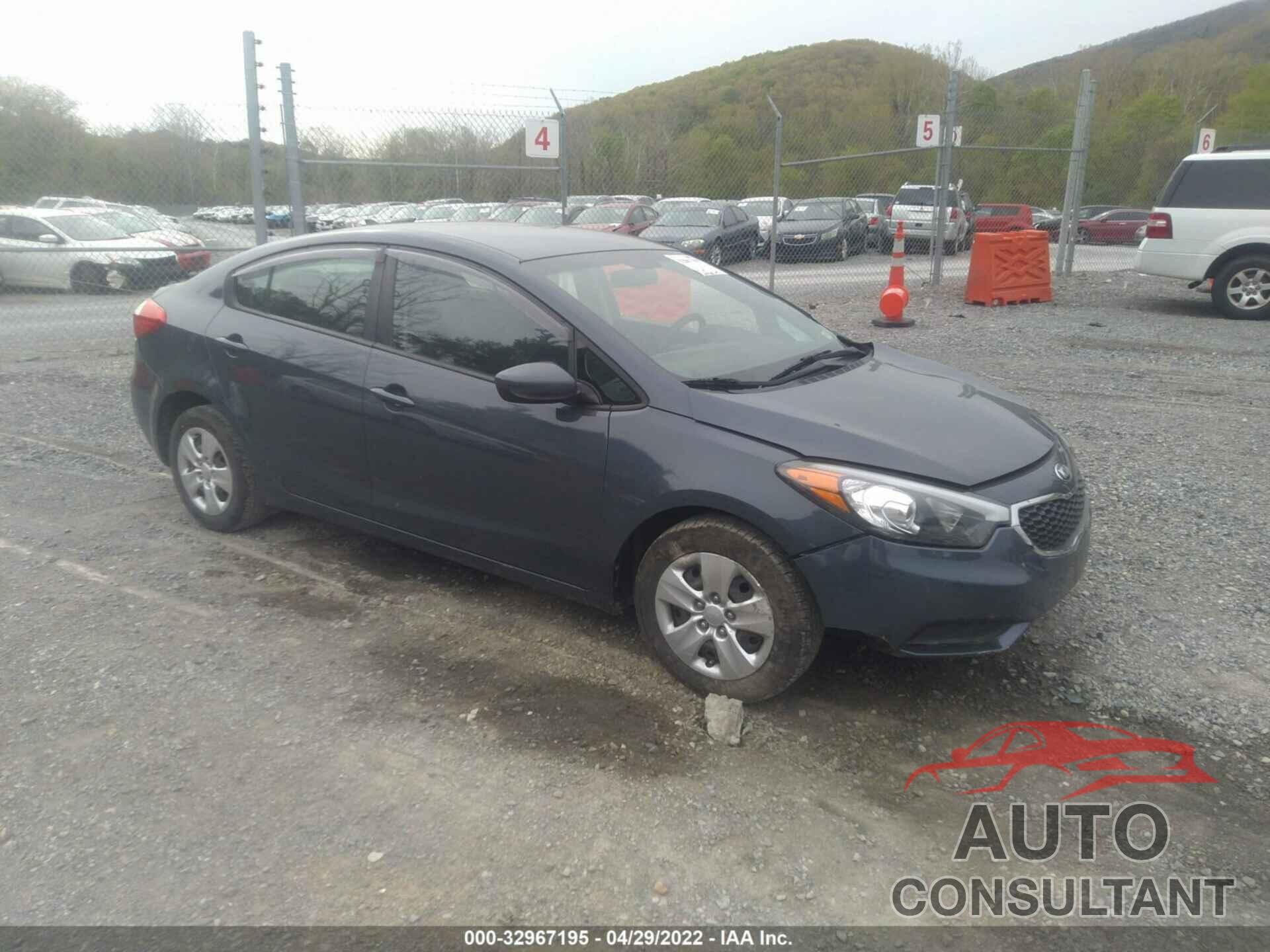 KIA FORTE 2016 - KNAFK4A6XG5613994