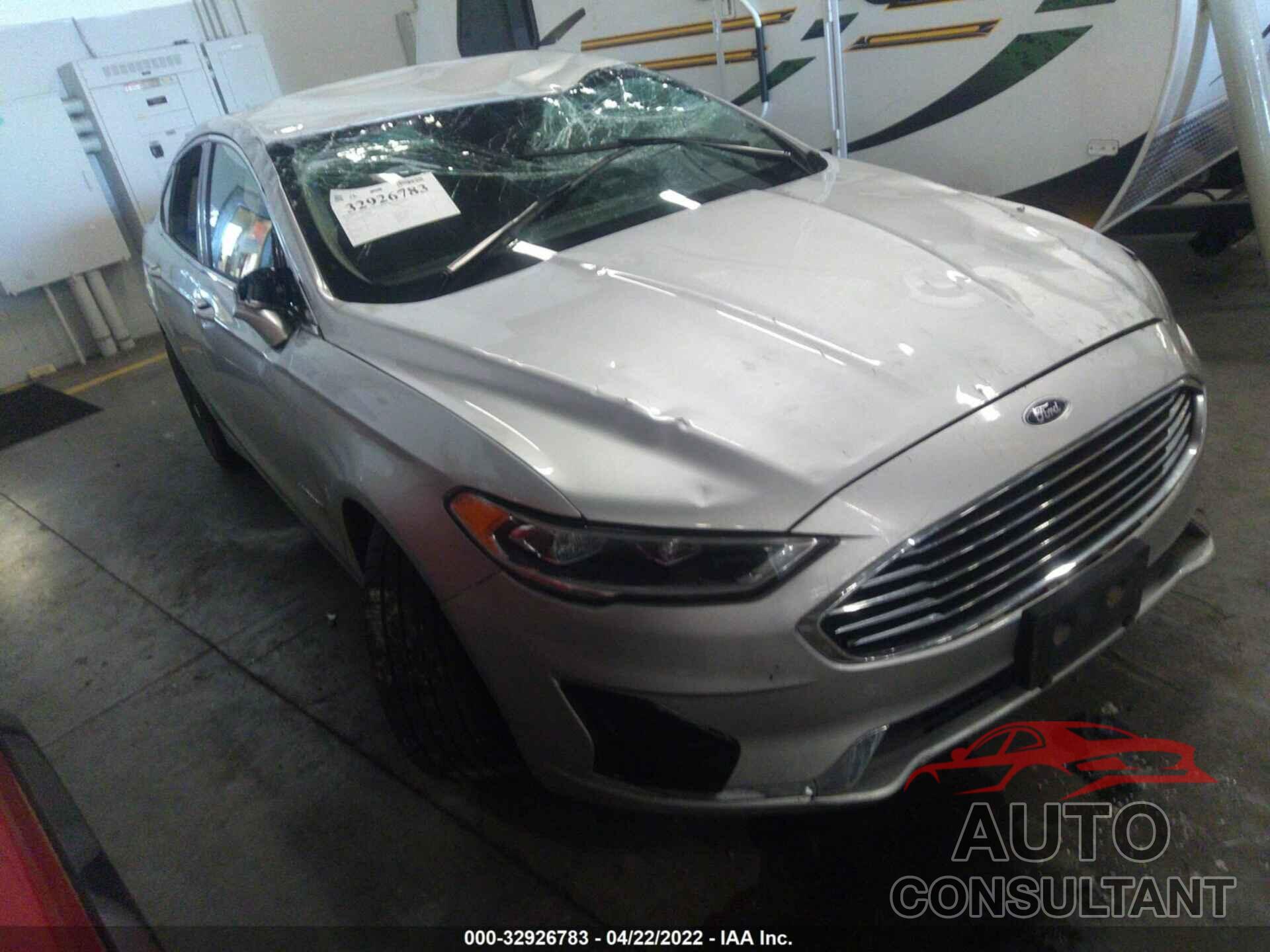 FORD FUSION HYBRID 2019 - 3FA6P0MU1KR221201