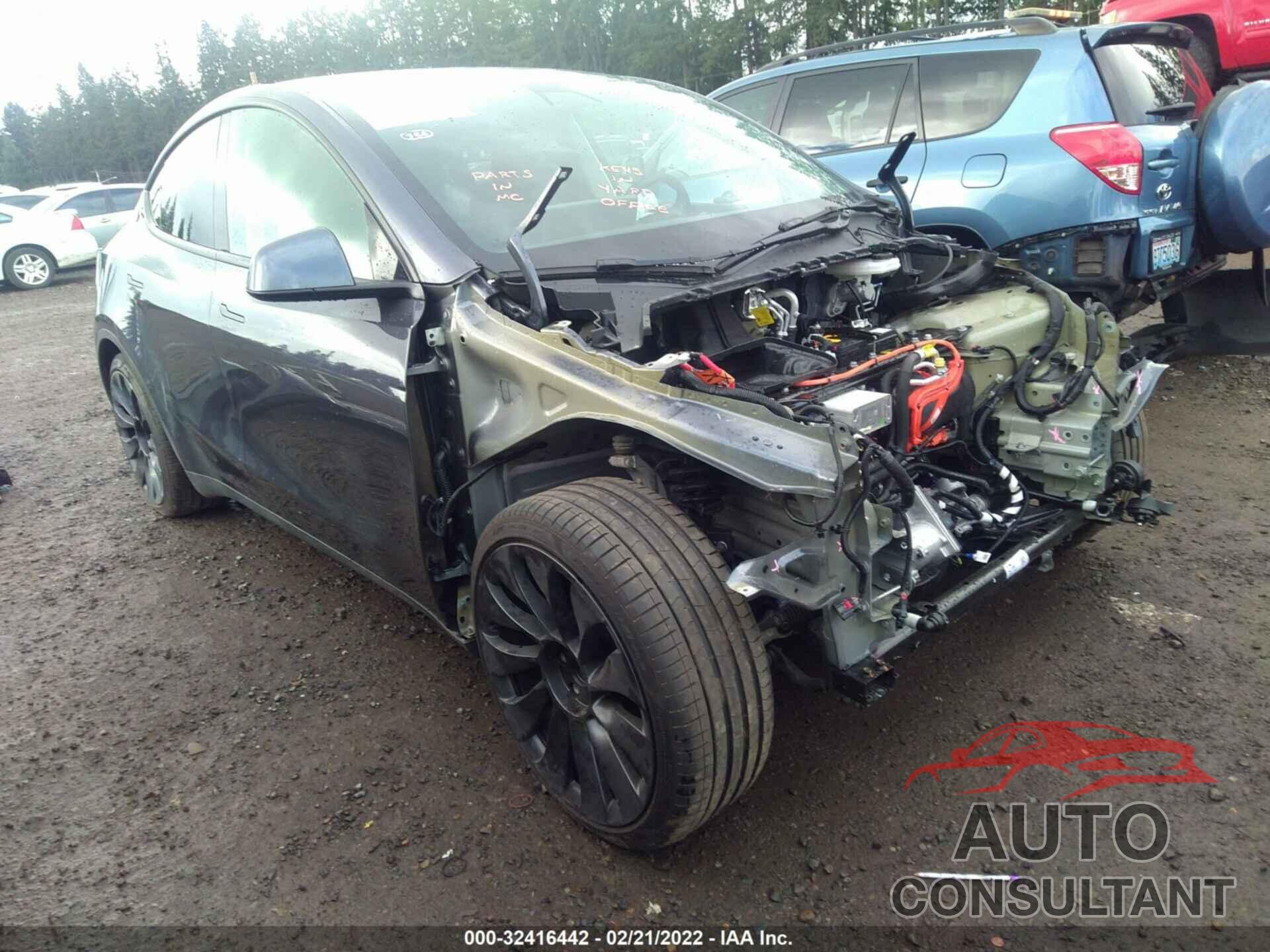 TESLA MODEL Y 2021 - 5YJYGDEFXMF274333