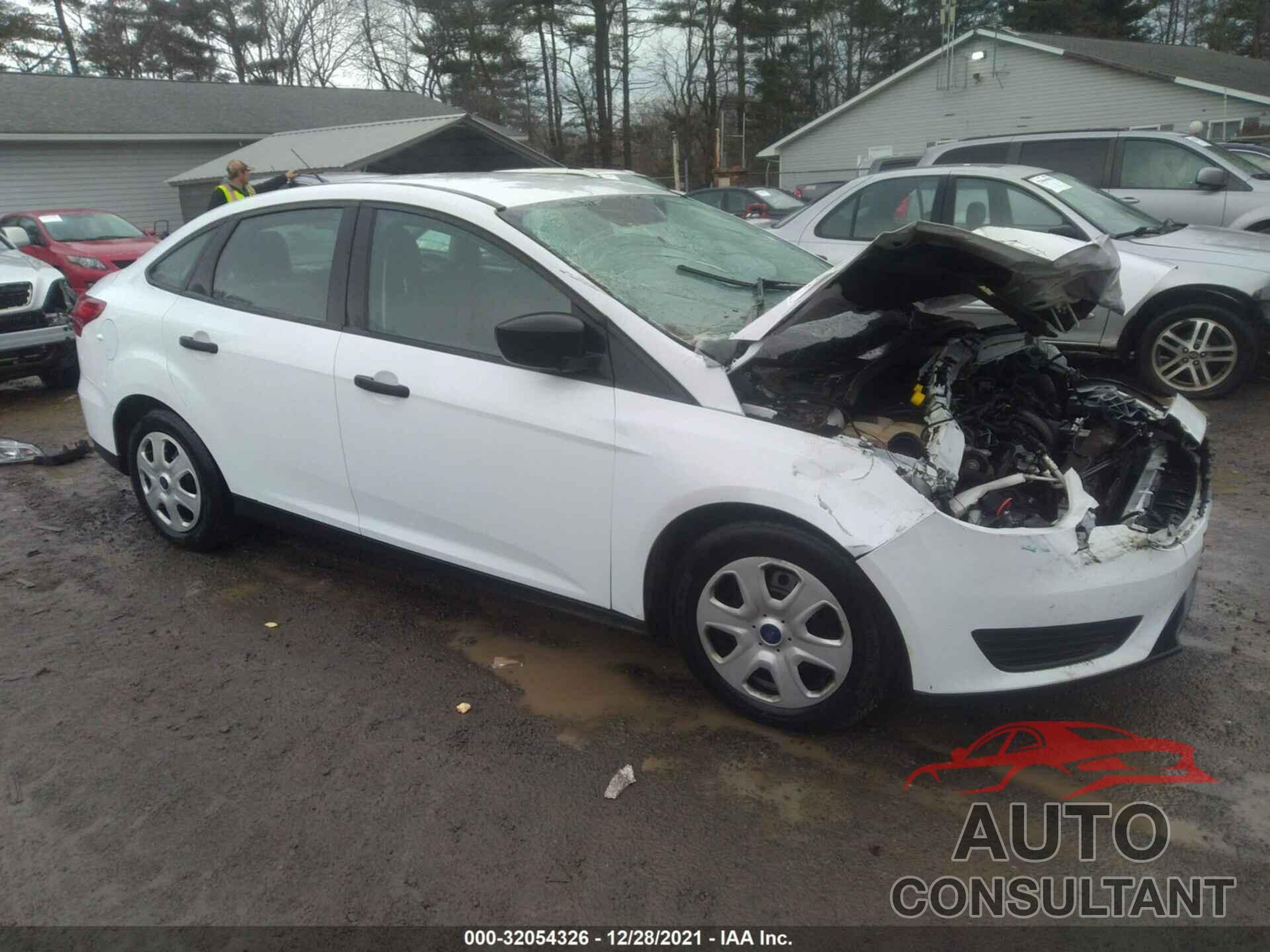 FORD FOCUS 2018 - 1FADP3E21JL267498