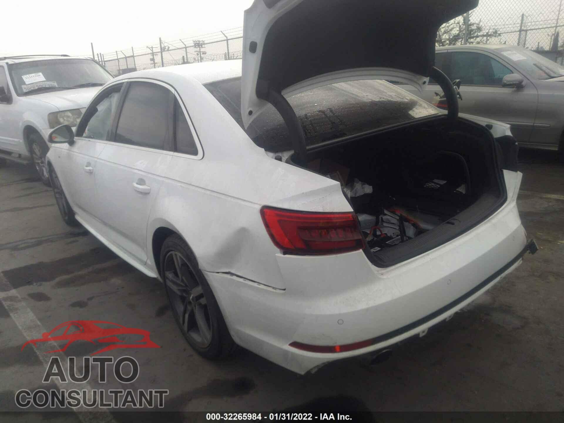 AUDI A4 2017 - WAUENAF44HN058826
