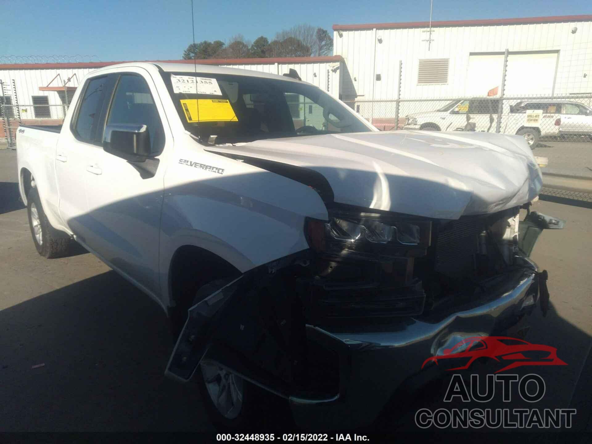 CHEVROLET SILVERADO 1500 2020 - 1GCRYDED7LZ166924