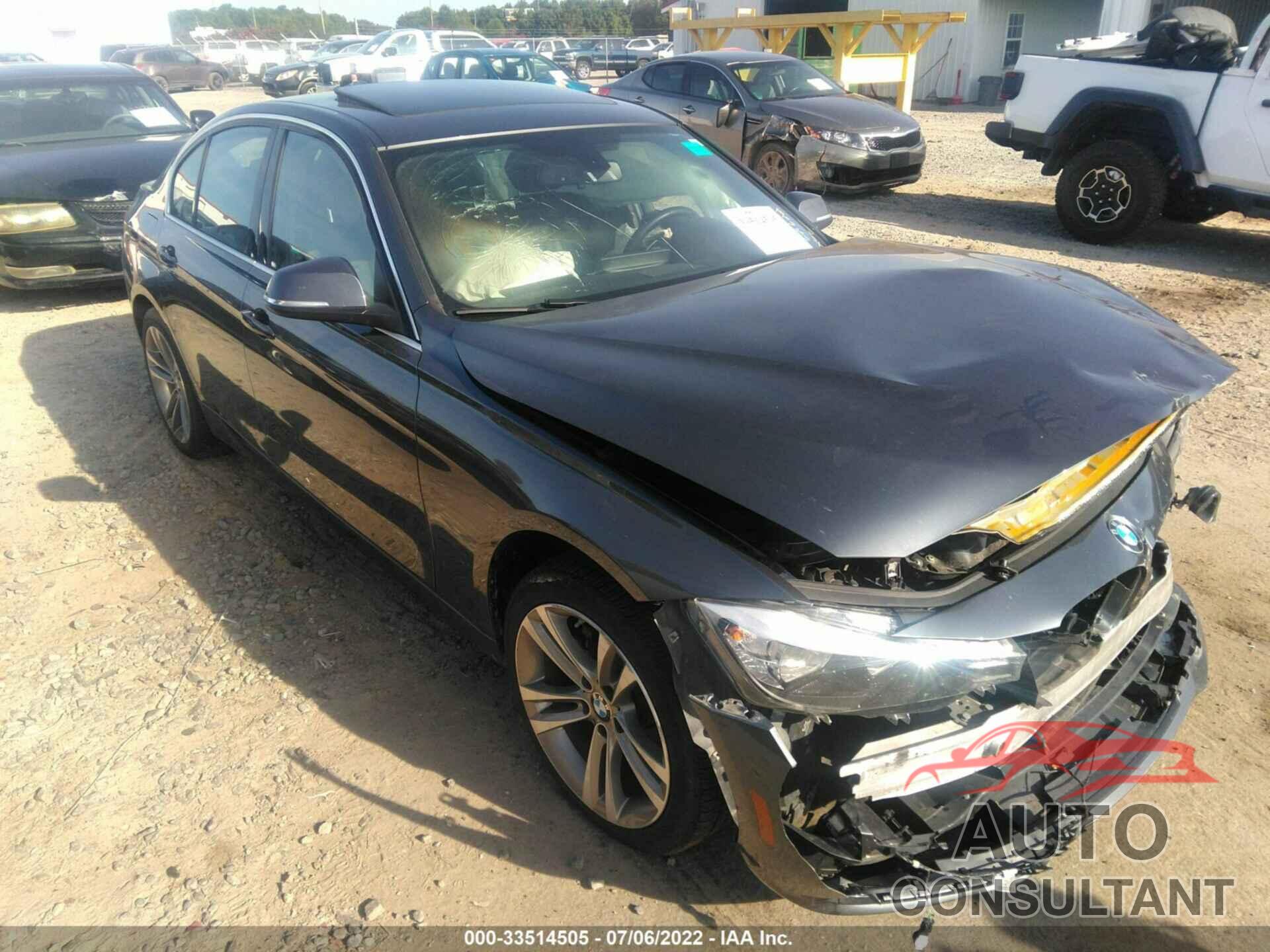 BMW 3 SERIES 2017 - WBA8D9G30HNU61853