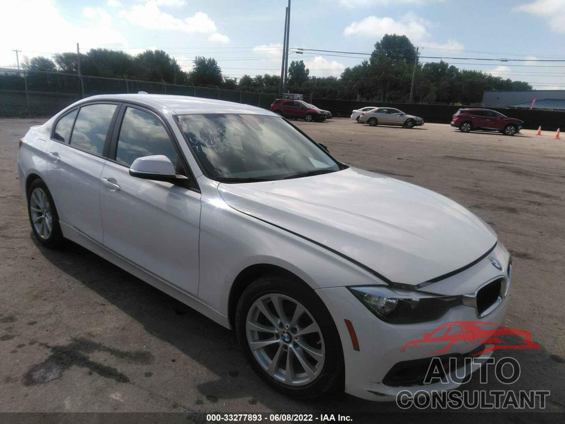 BMW 3 SERIES 2016 - WBA8A3C5XGK689906