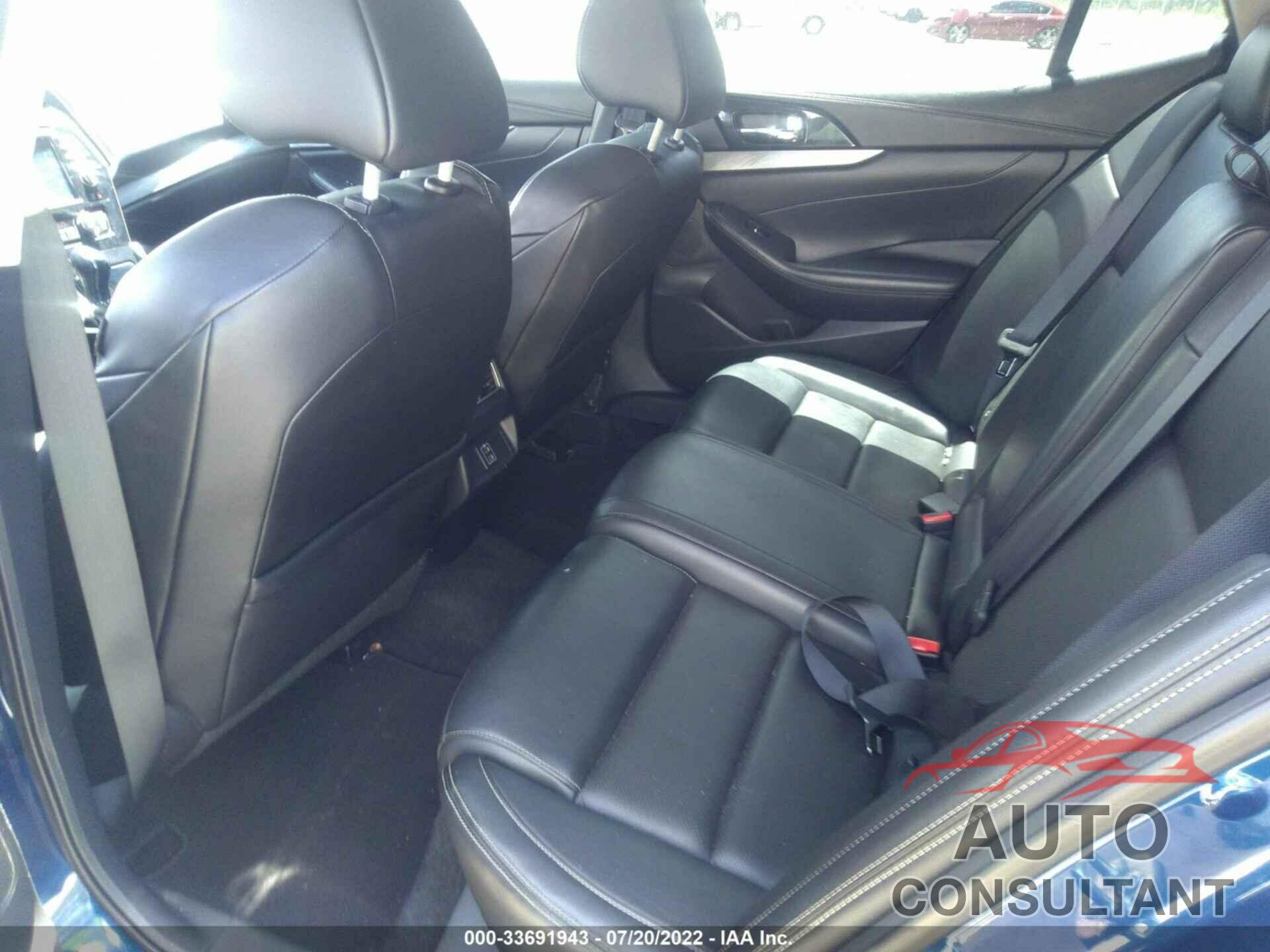 NISSAN MAXIMA 2018 - 1N4AA6AP3JC387844