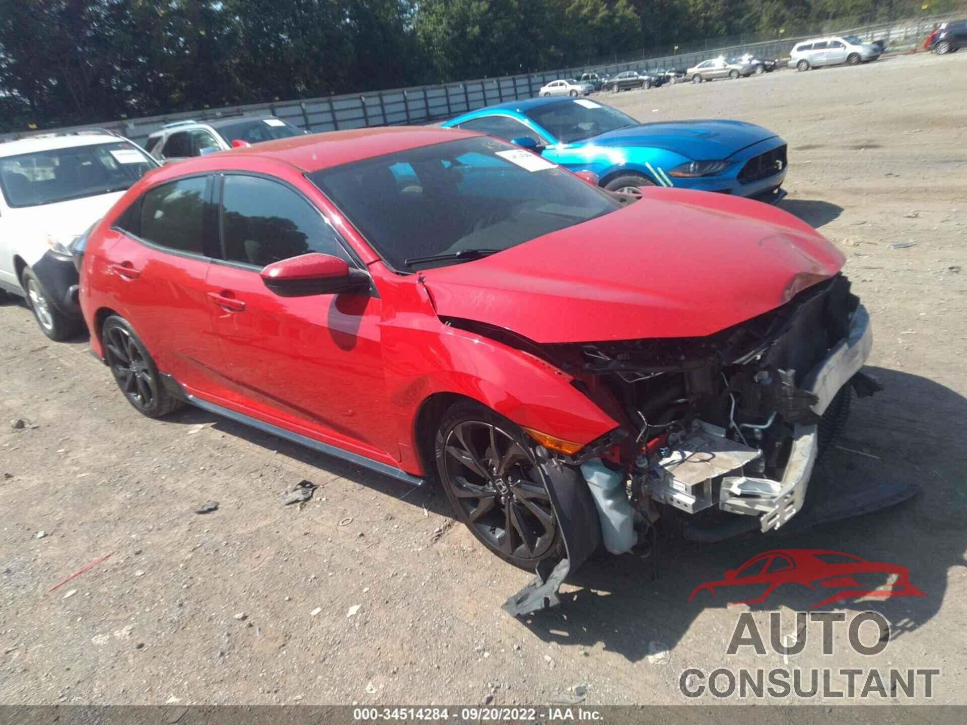 HONDA CIVIC HATCHBACK 2018 - SHHFK7H48JU215261
