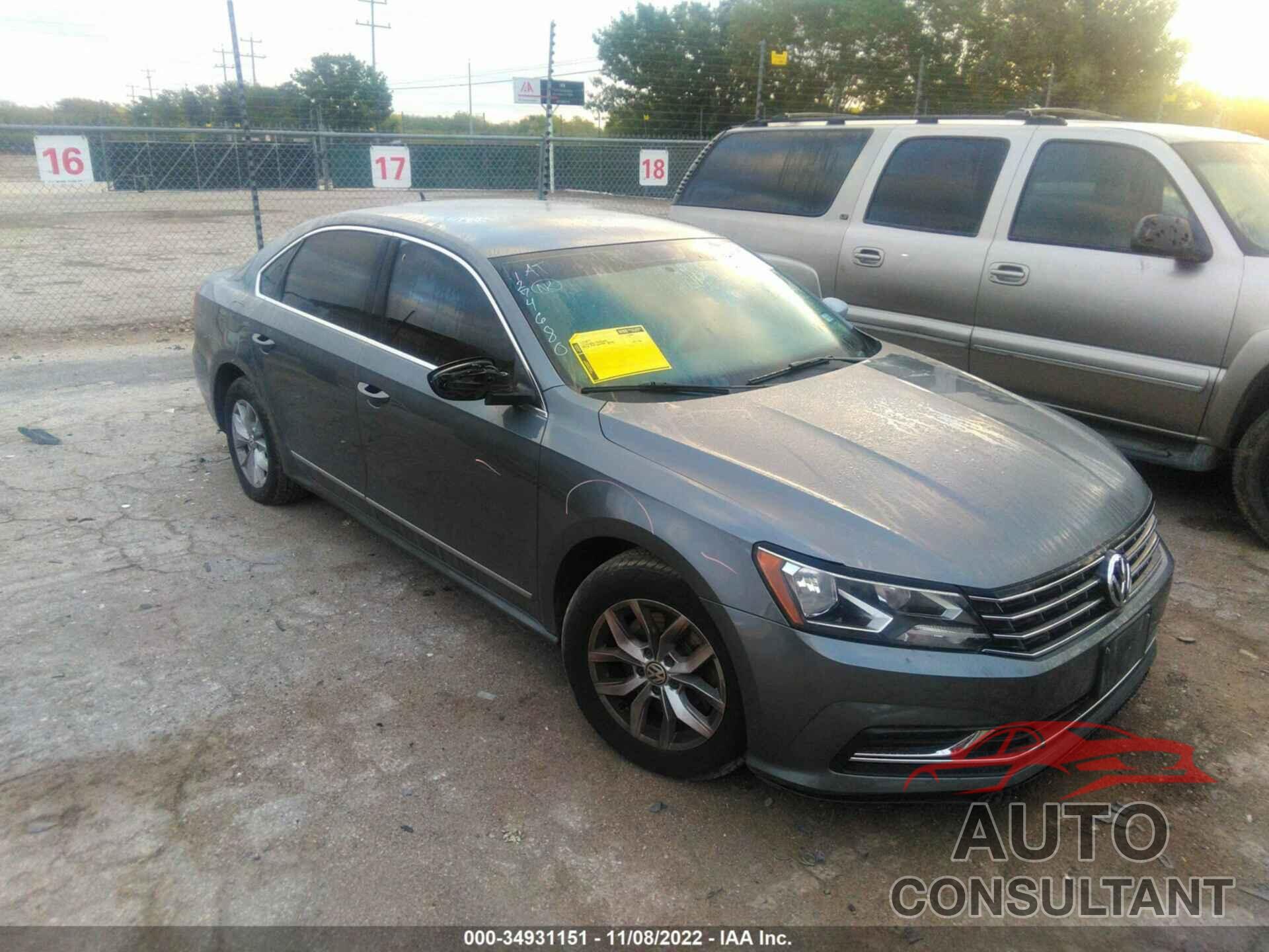 VOLKSWAGEN PASSAT 2016 - 1VWAT7A39GC056425