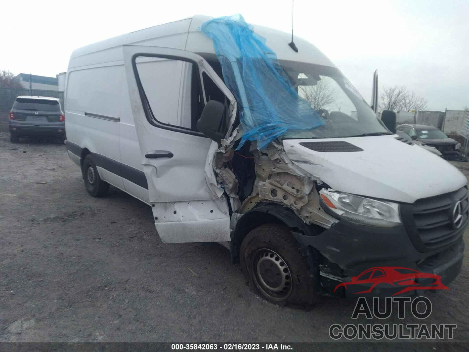MERCEDES-BENZ SPRINTER CARGO VAN 2019 - WD3PF1CD0KP024871