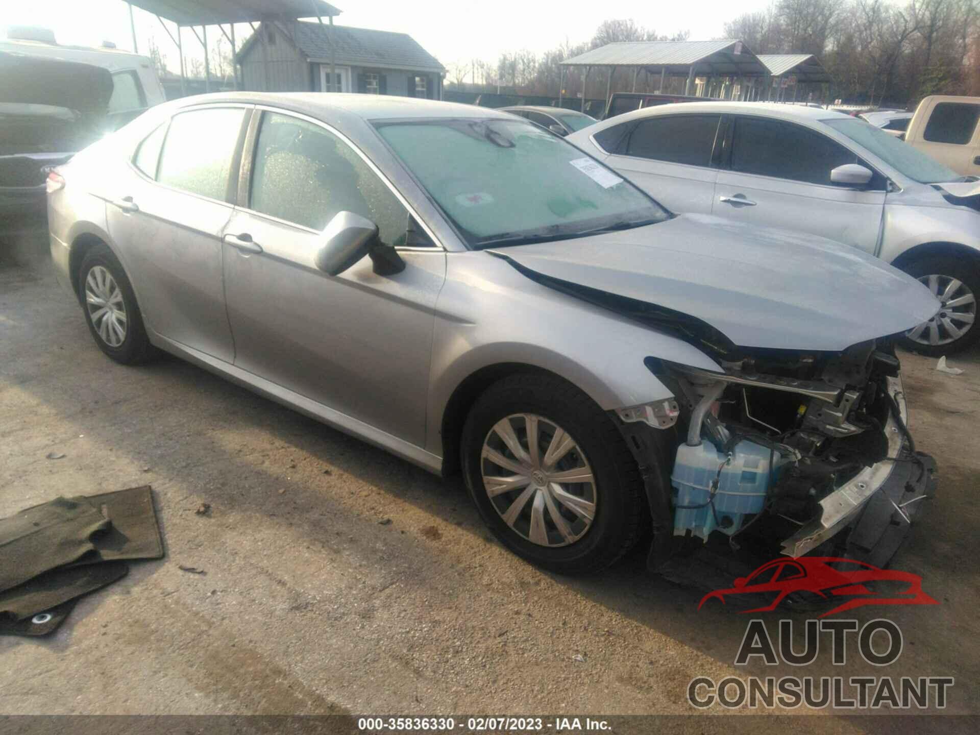 TOYOTA CAMRY 2019 - 4T1B11HK0KU719743