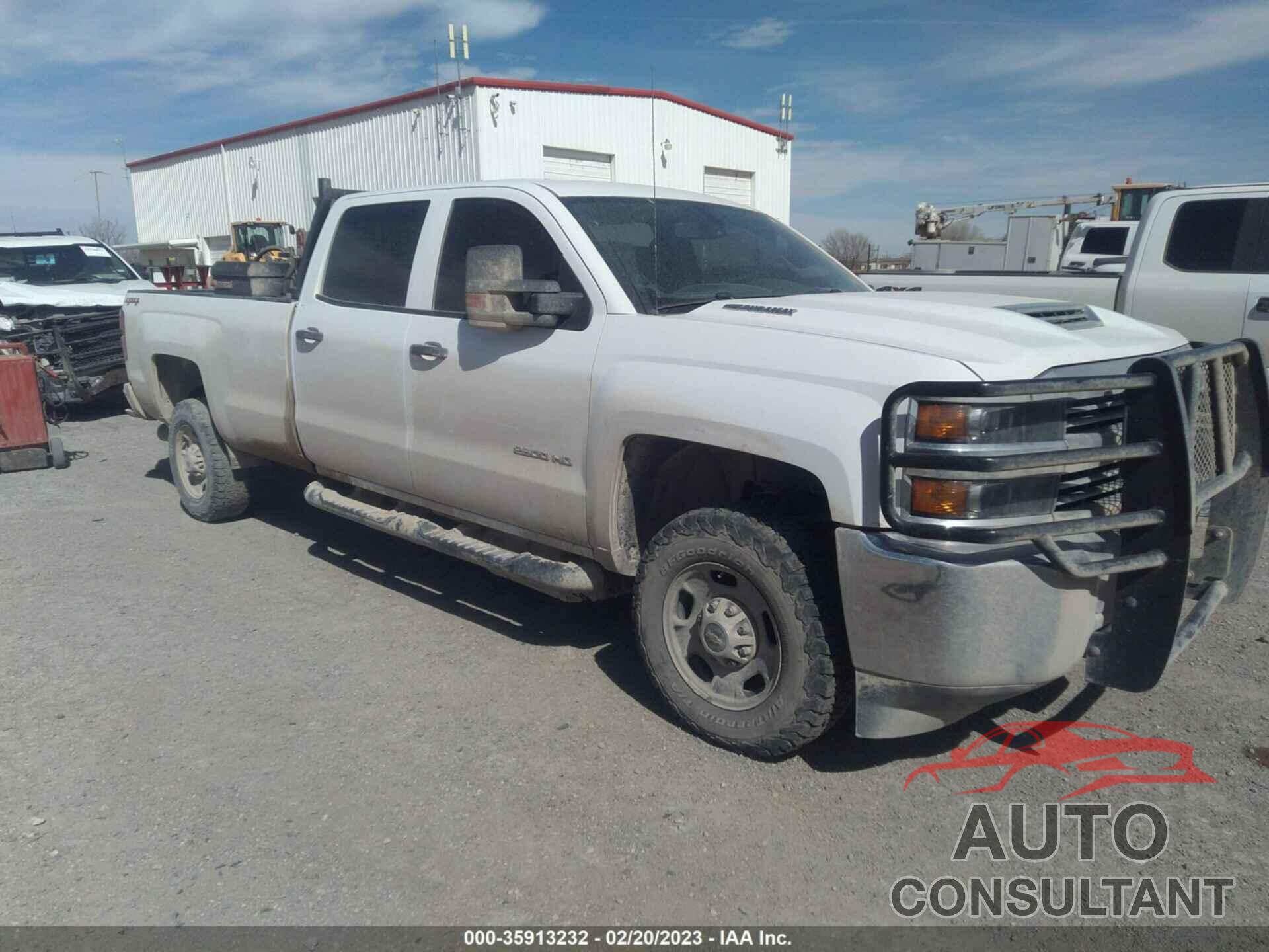 CHEVROLET SILVERADO 2500HD 2018 - 1GC1KUEY1JF241858