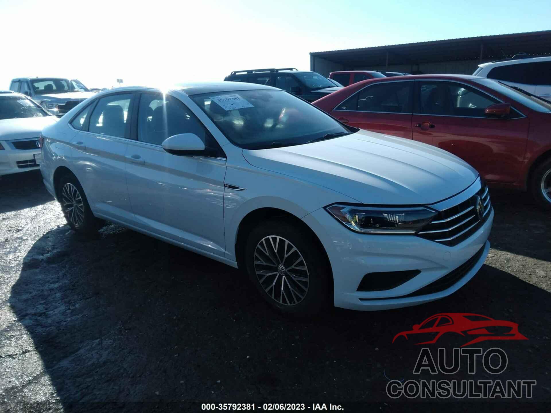VOLKSWAGEN JETTA 2019 - 3VWE57BU1KM152298