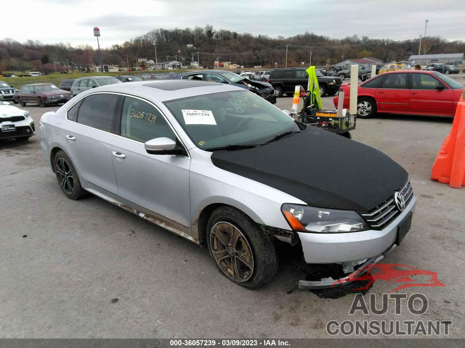 VOLKSWAGEN PASSAT 2015 - 1VWCV7A36FC070848