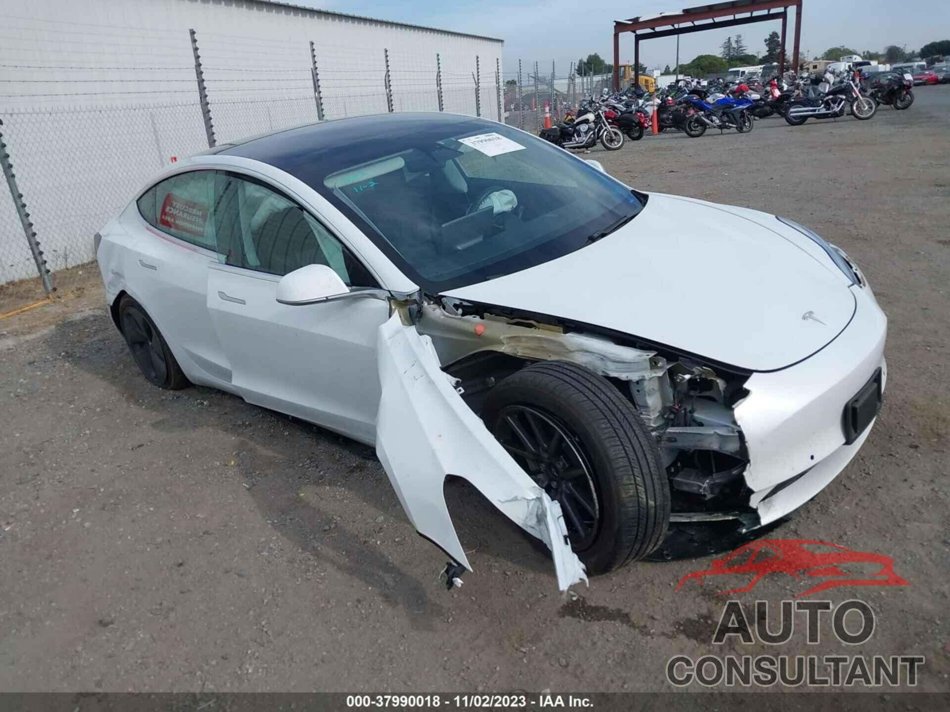 TESLA MODEL 3 2020 - 5YJ3E1EA5LF644847