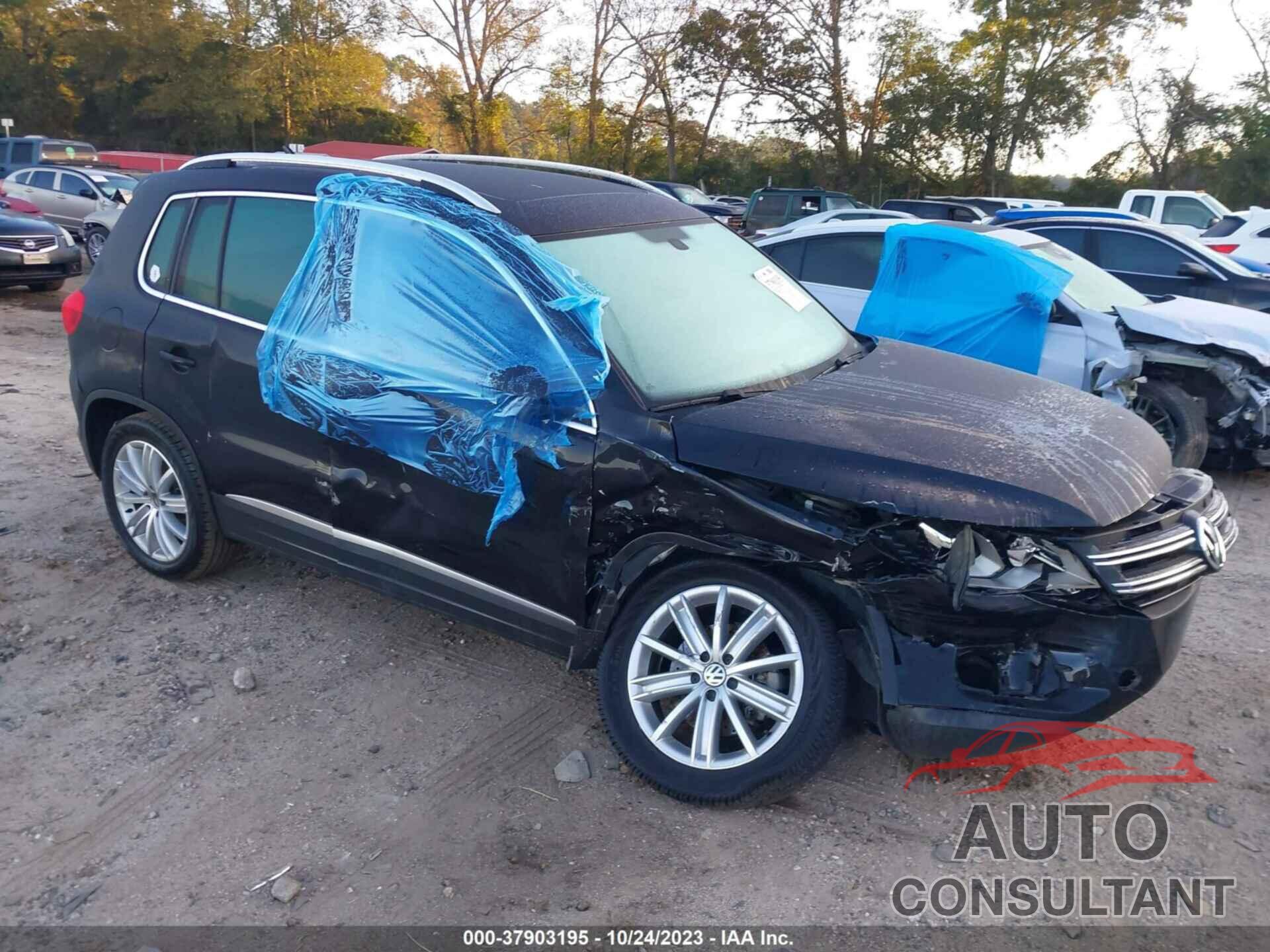 VOLKSWAGEN TIGUAN 2016 - WVGAV7AX1GW527591