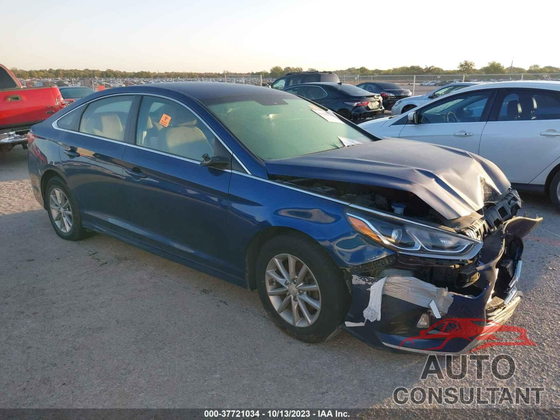 HYUNDAI SONATA 2018 - 5NPE24AF2JH692101
