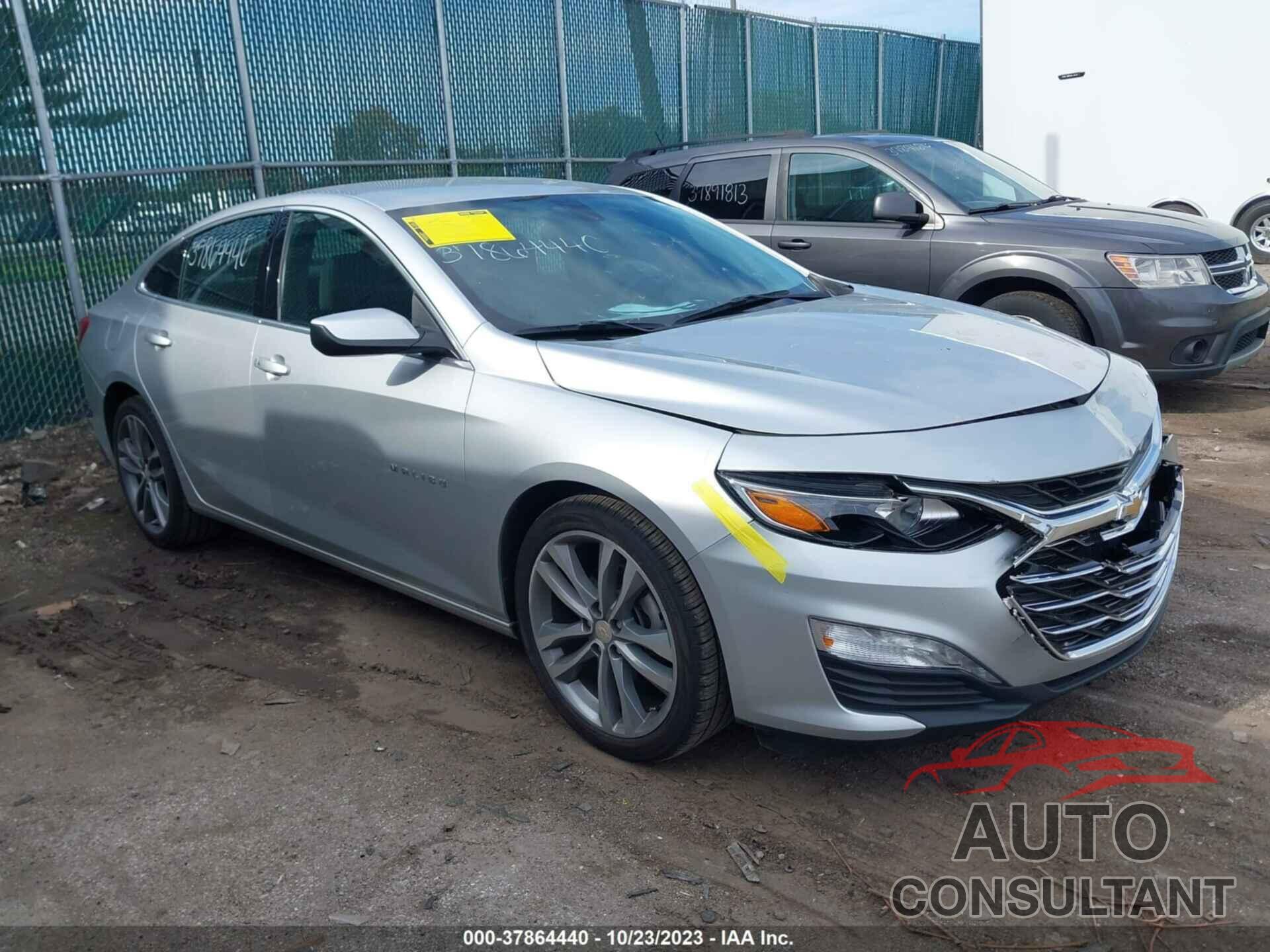CHEVROLET MALIBU 2021 - 1G1ZD5STXMF019537