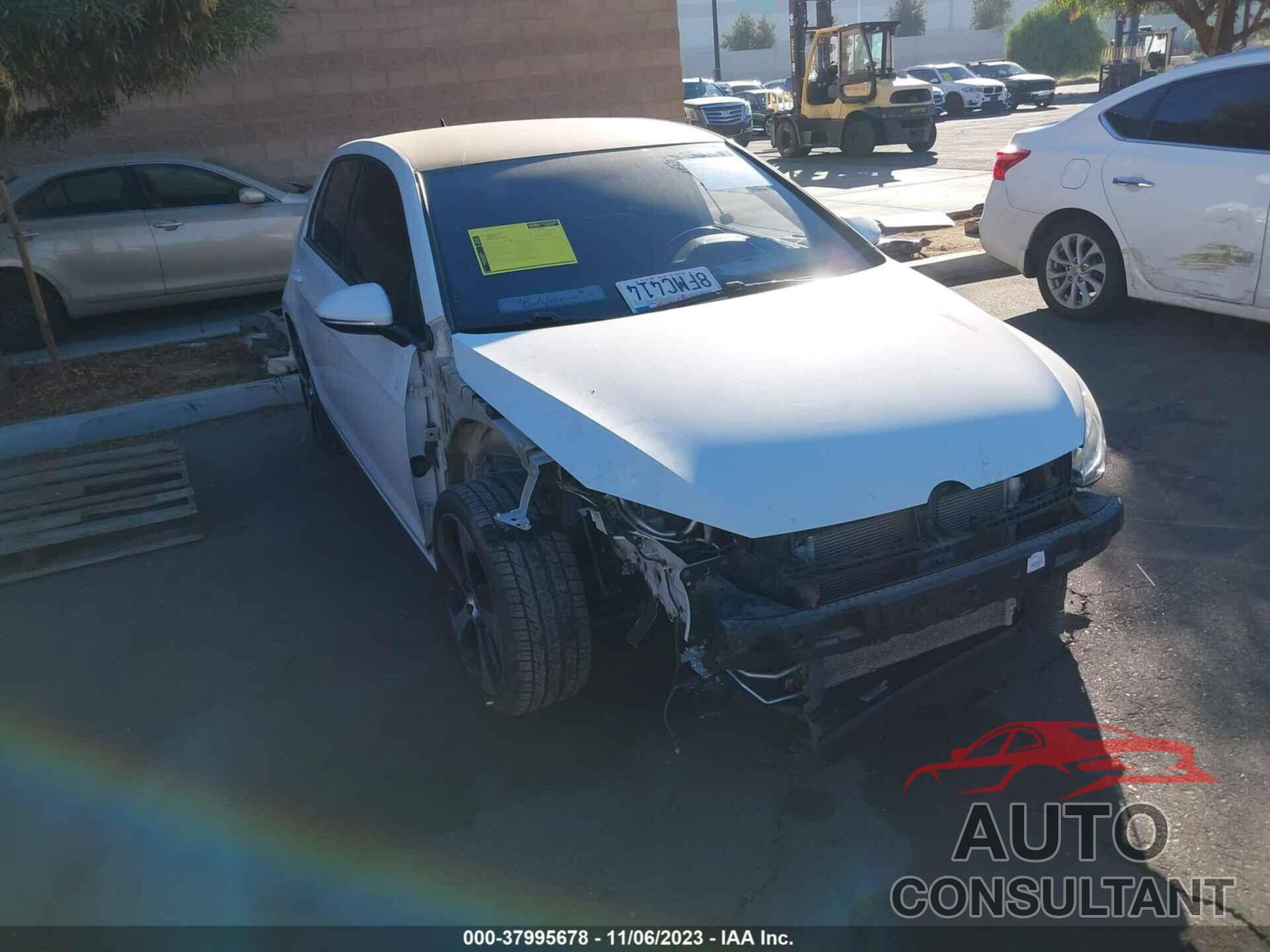 VOLKSWAGEN GOLF GTI 2018 - 3VW547AU6JM288669