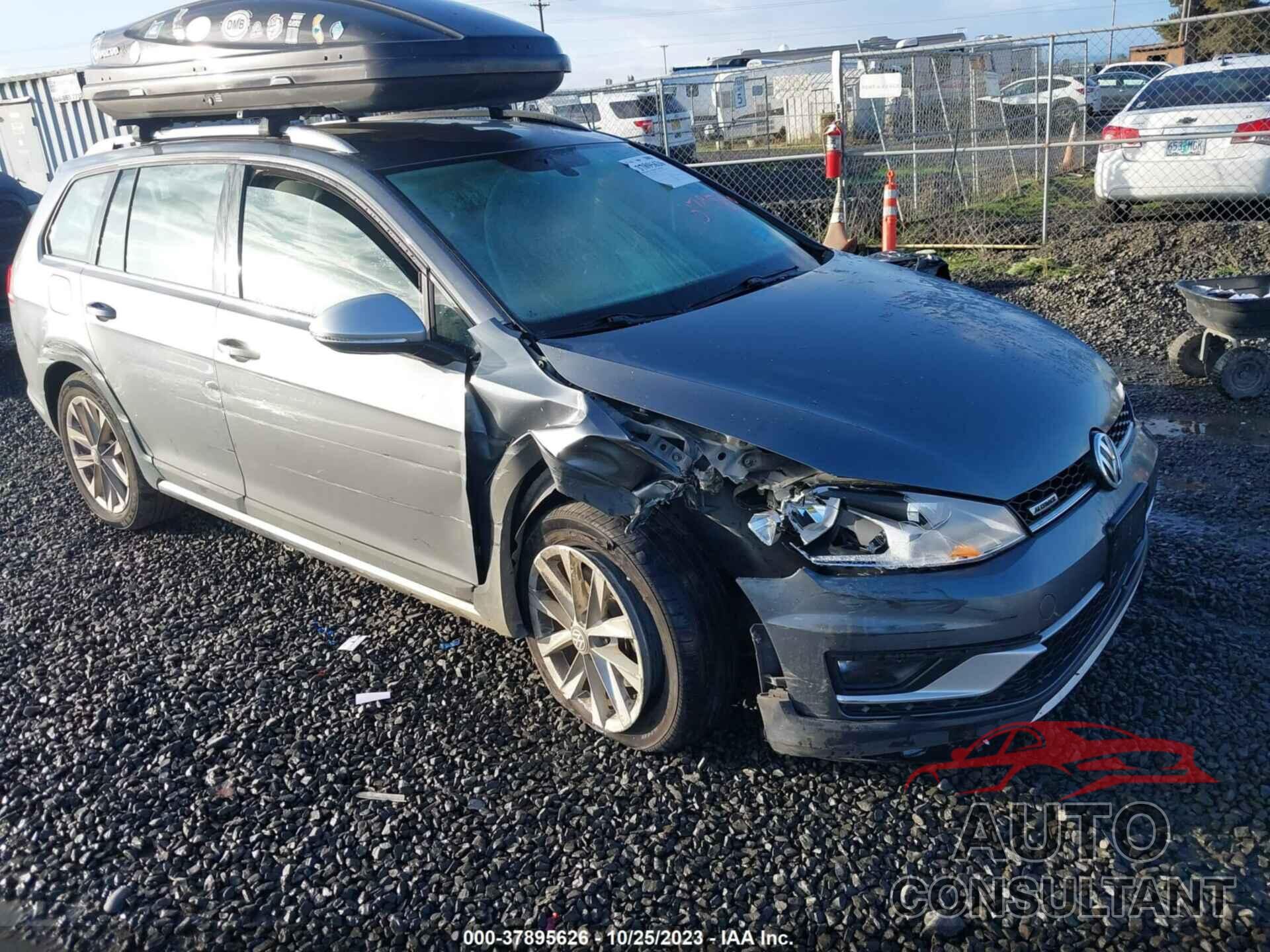 VOLKSWAGEN GOLF ALLTRACK 2017 - 3VWH17AU7HM513424