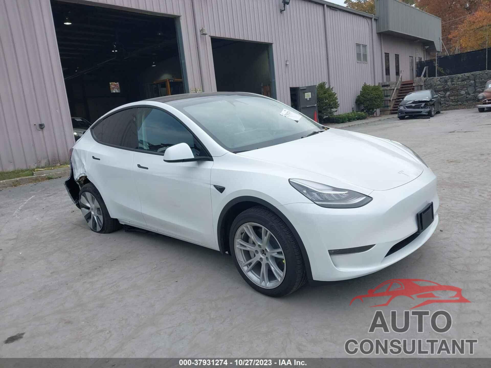 TESLA MODEL Y 2023 - 7SAYGDEE5PA145721