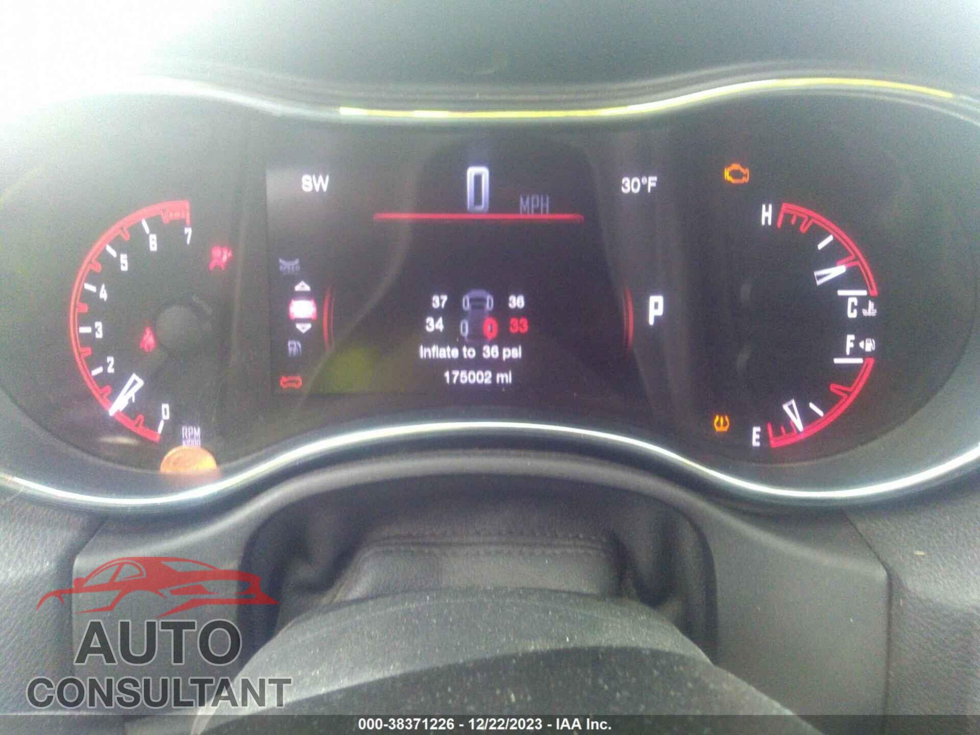 DODGE DURANGO 2017 - 1C4RDJAG3HC824047