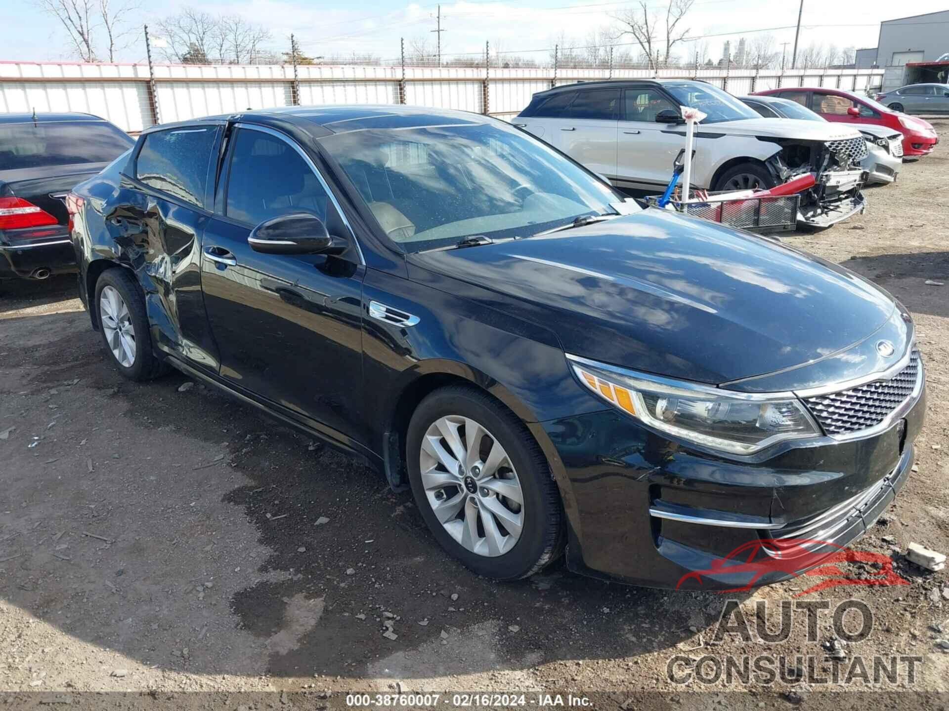 KIA OPTIMA 2018 - 5XXGU4L36JG246079