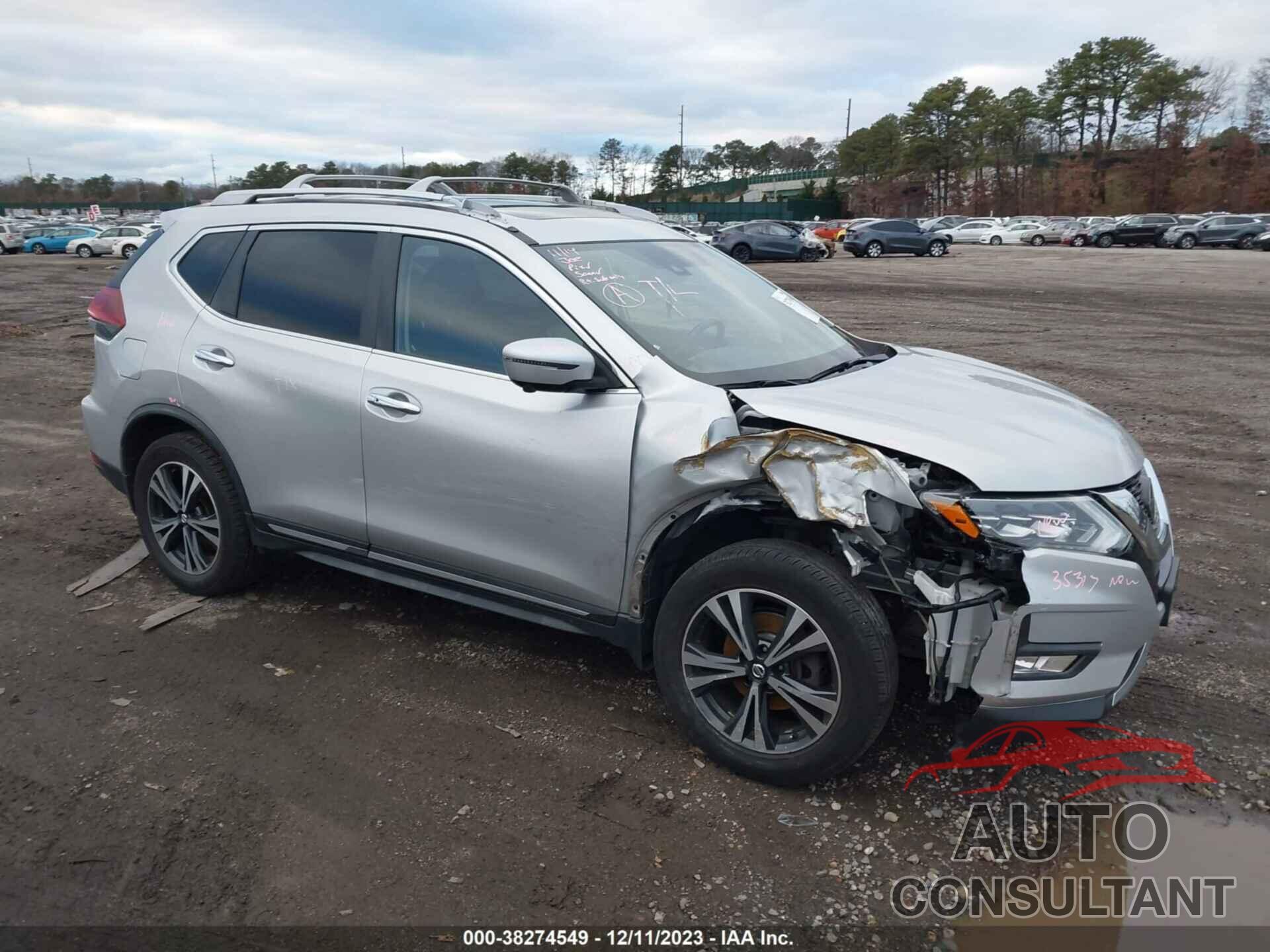 NISSAN ROGUE 2018 - JN8AT2MV8JW304807