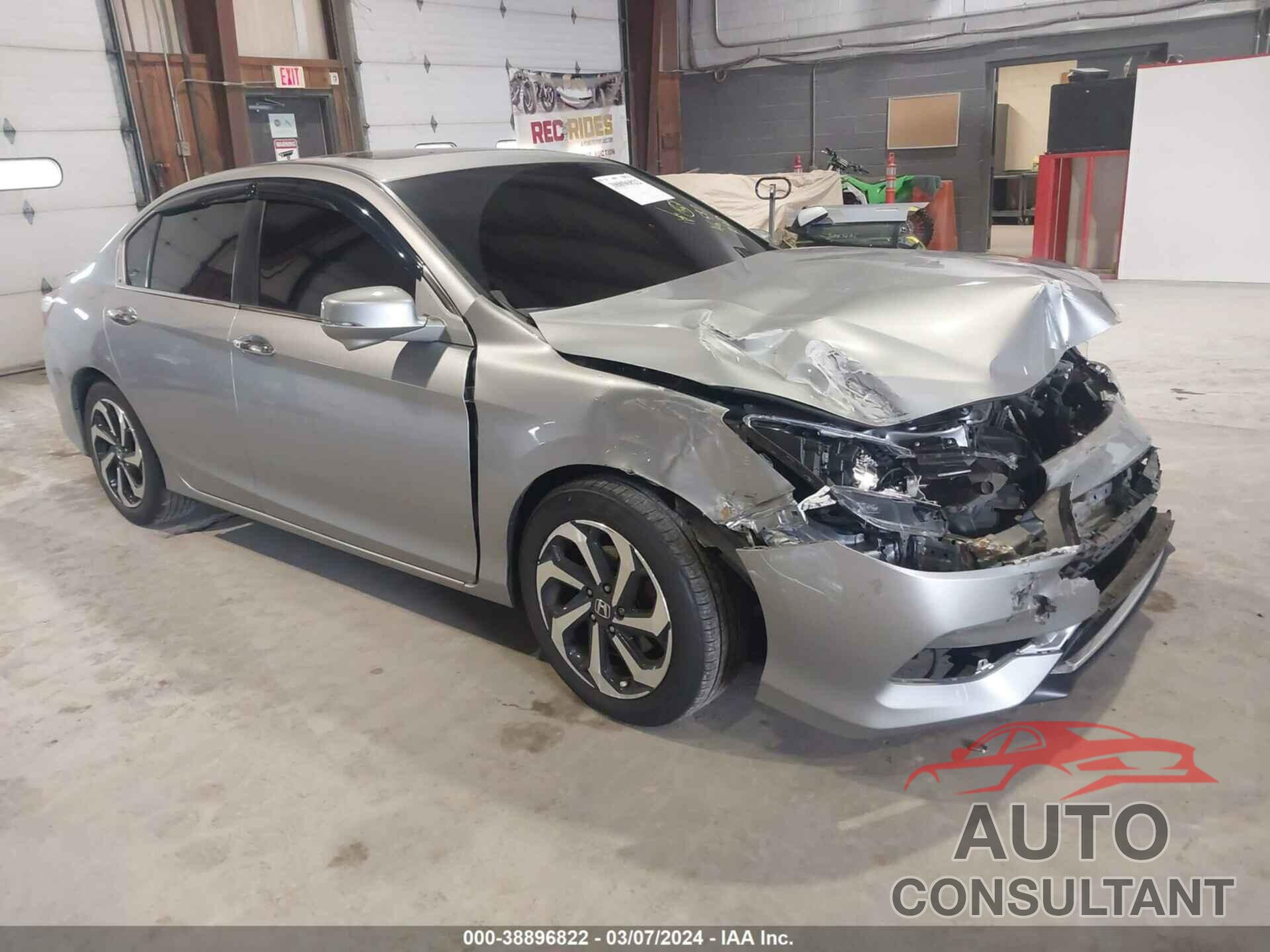 HONDA ACCORD 2016 - 1HGCR2F82GA215008