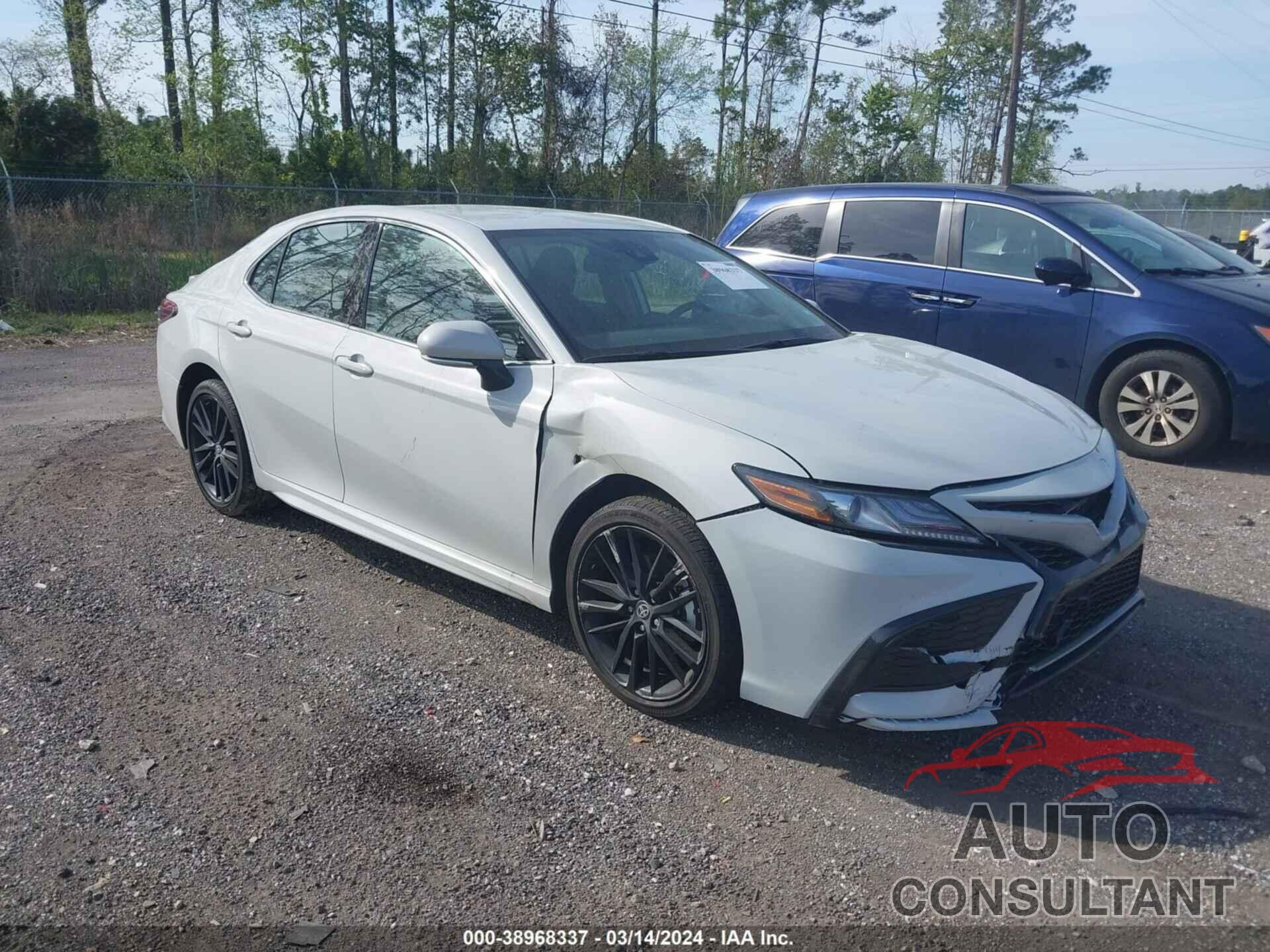 TOYOTA CAMRY 2024 - 4T1K61AKXRU218705