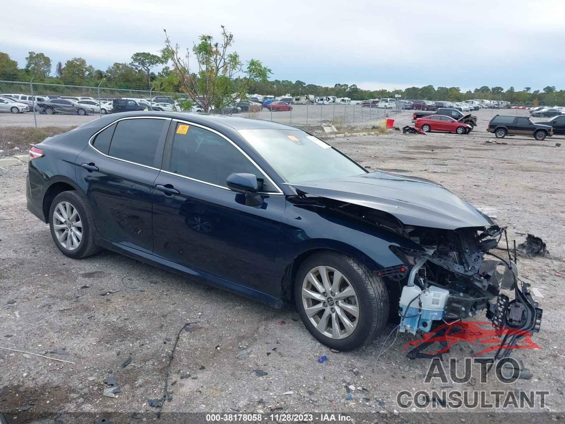 TOYOTA CAMRY 2020 - 4T1C11AKXLU952870
