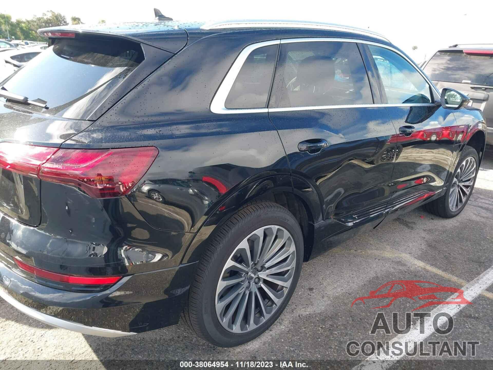 AUDI E-TRON 2019 - WA1VAAGE6KB006655