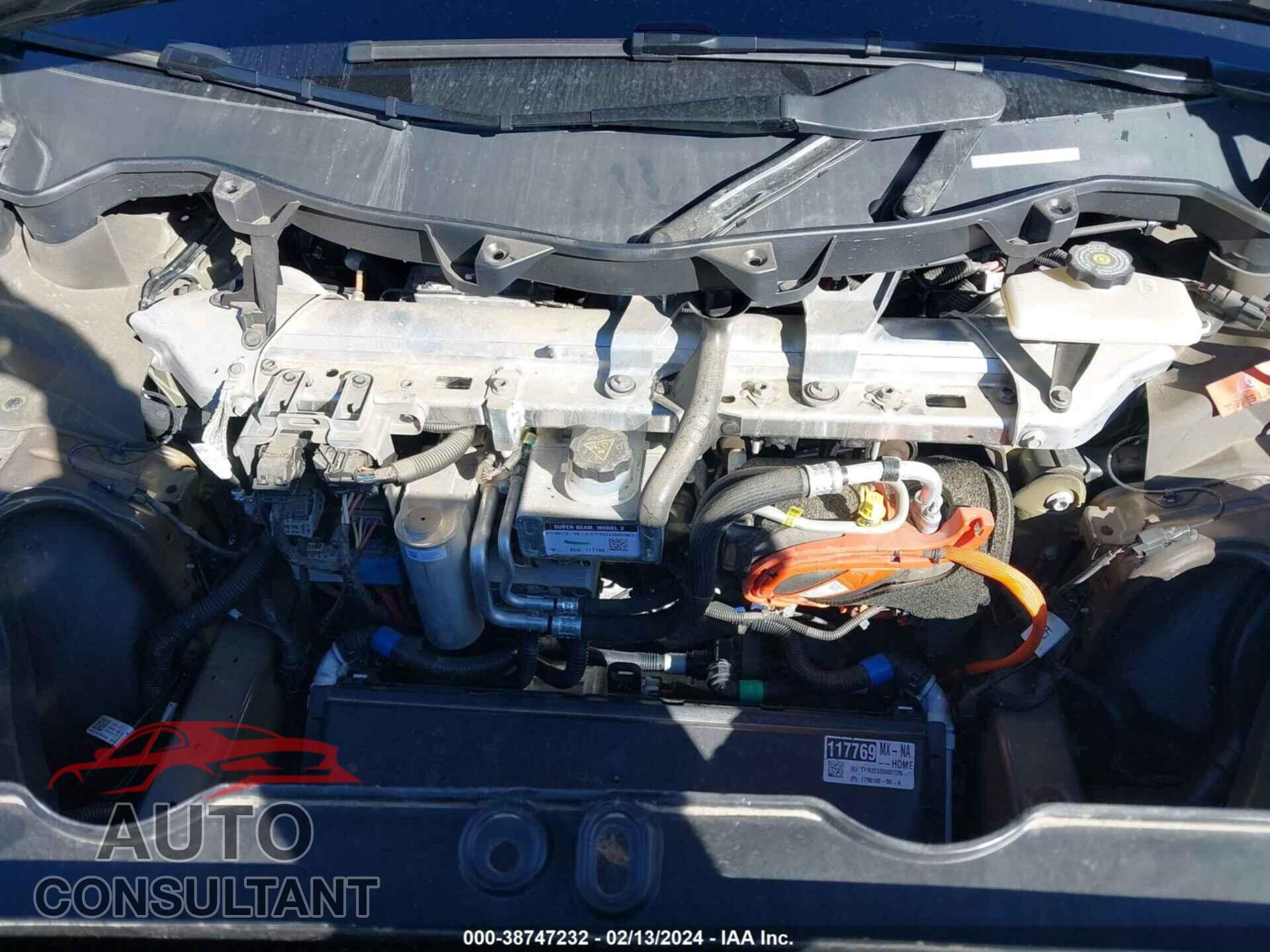 TESLA MODEL X 2023 - 7SAXCBE67PF374599