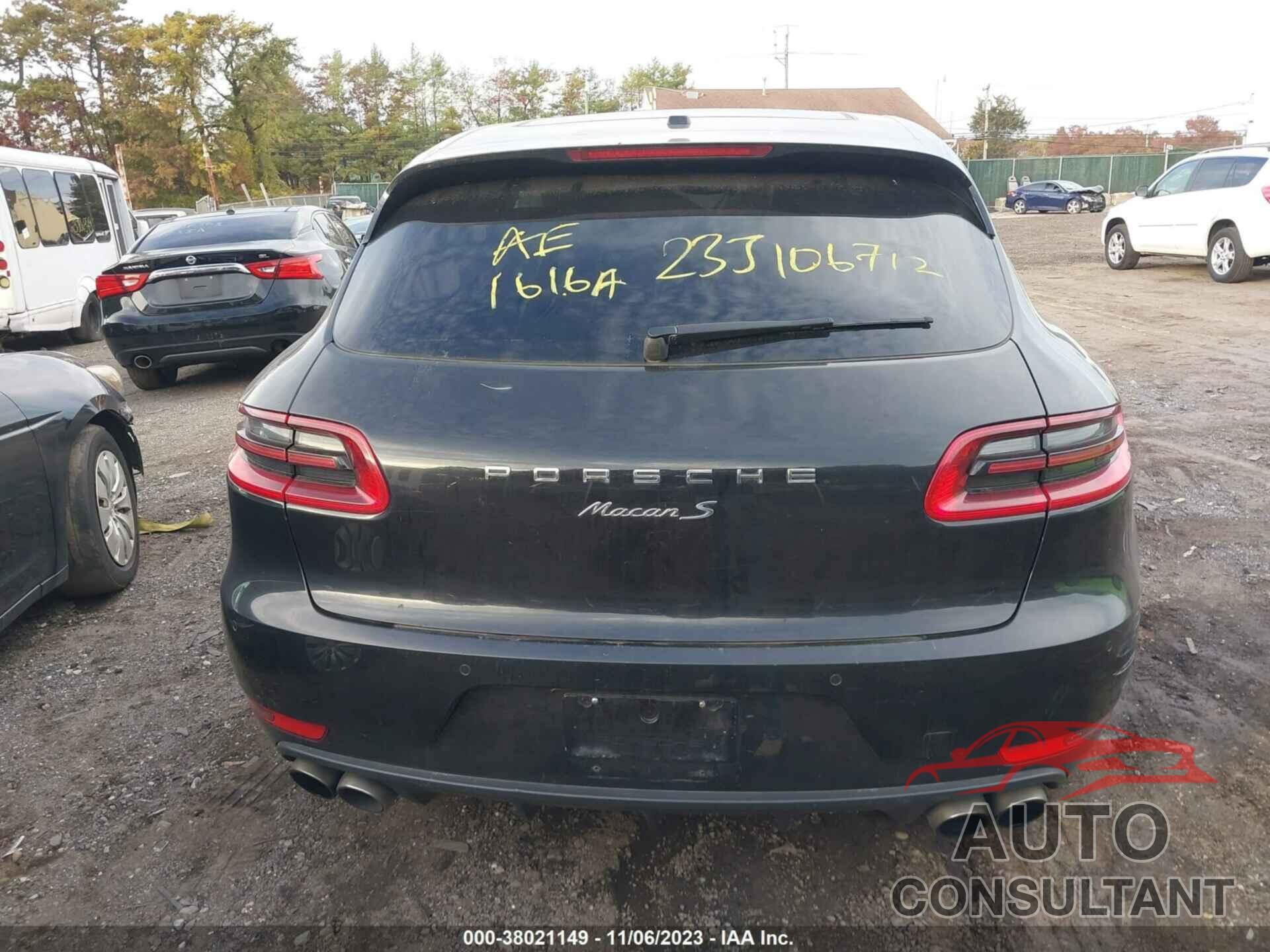 PORSCHE MACAN 2016 - WP1AB2A52GLB50350