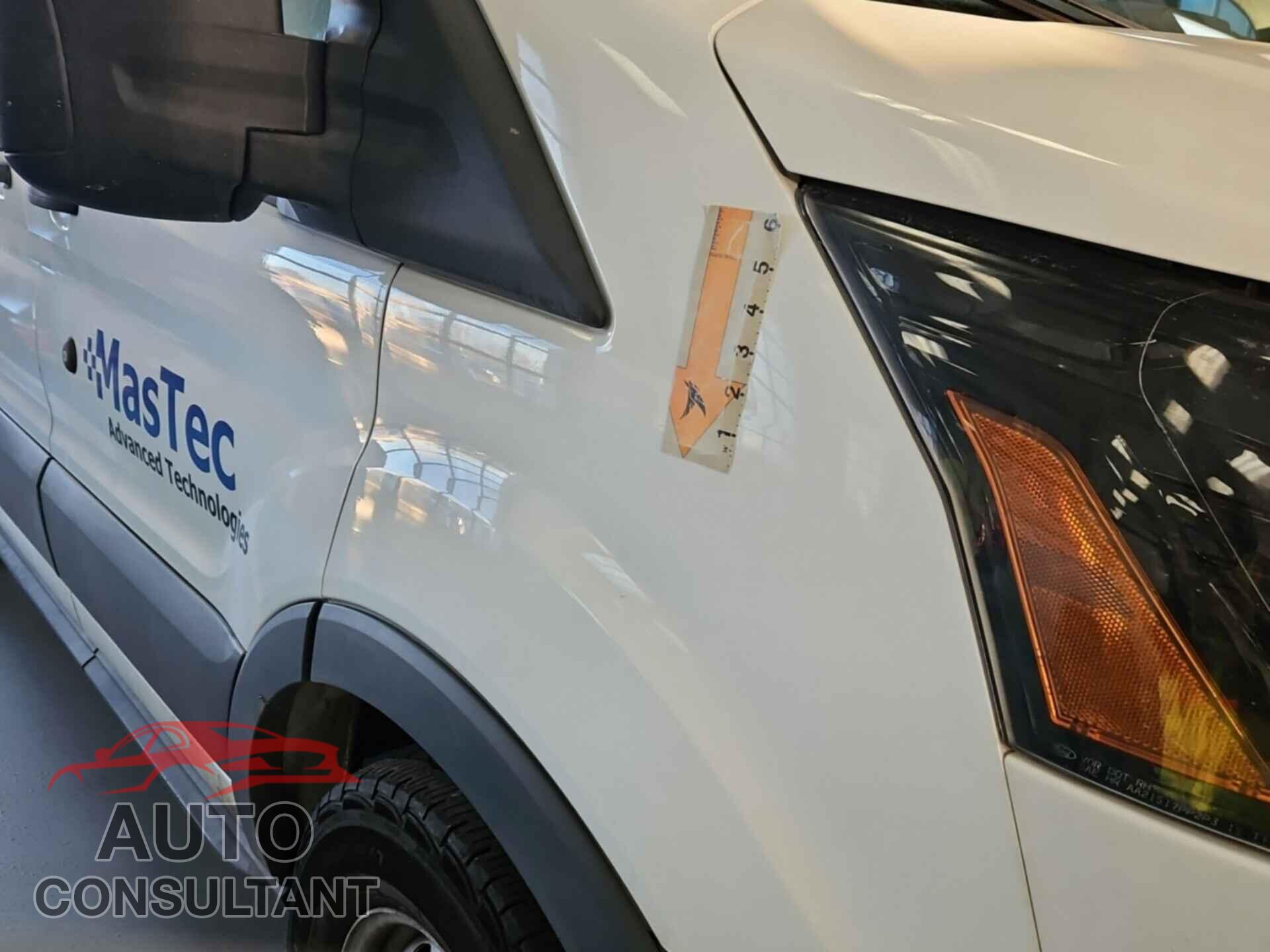 FORD TRANSIT-150 2017 - 1FTYE1YM2HKA68382