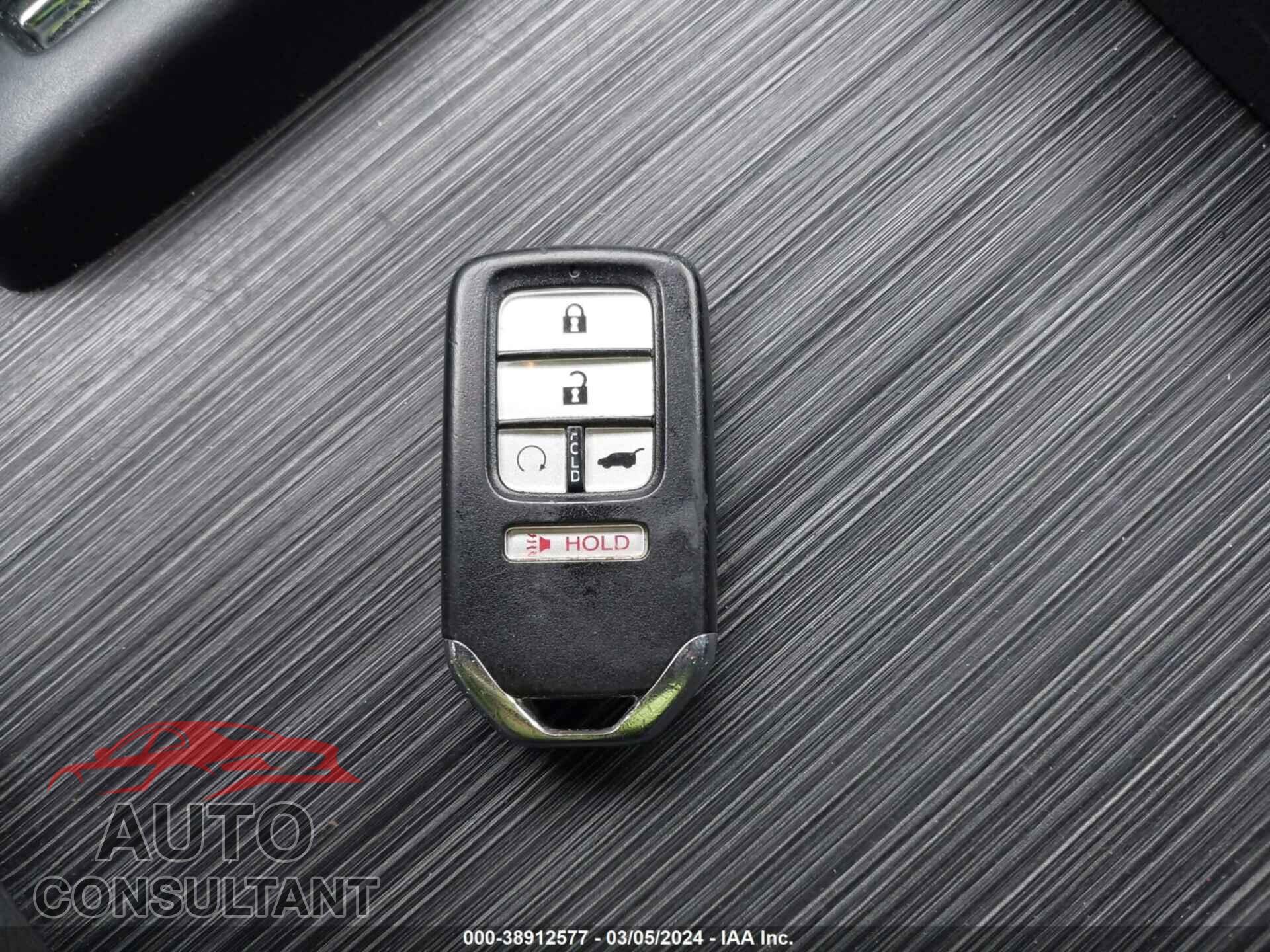 HONDA PILOT 2017 - 5FNYF6H70HB102756