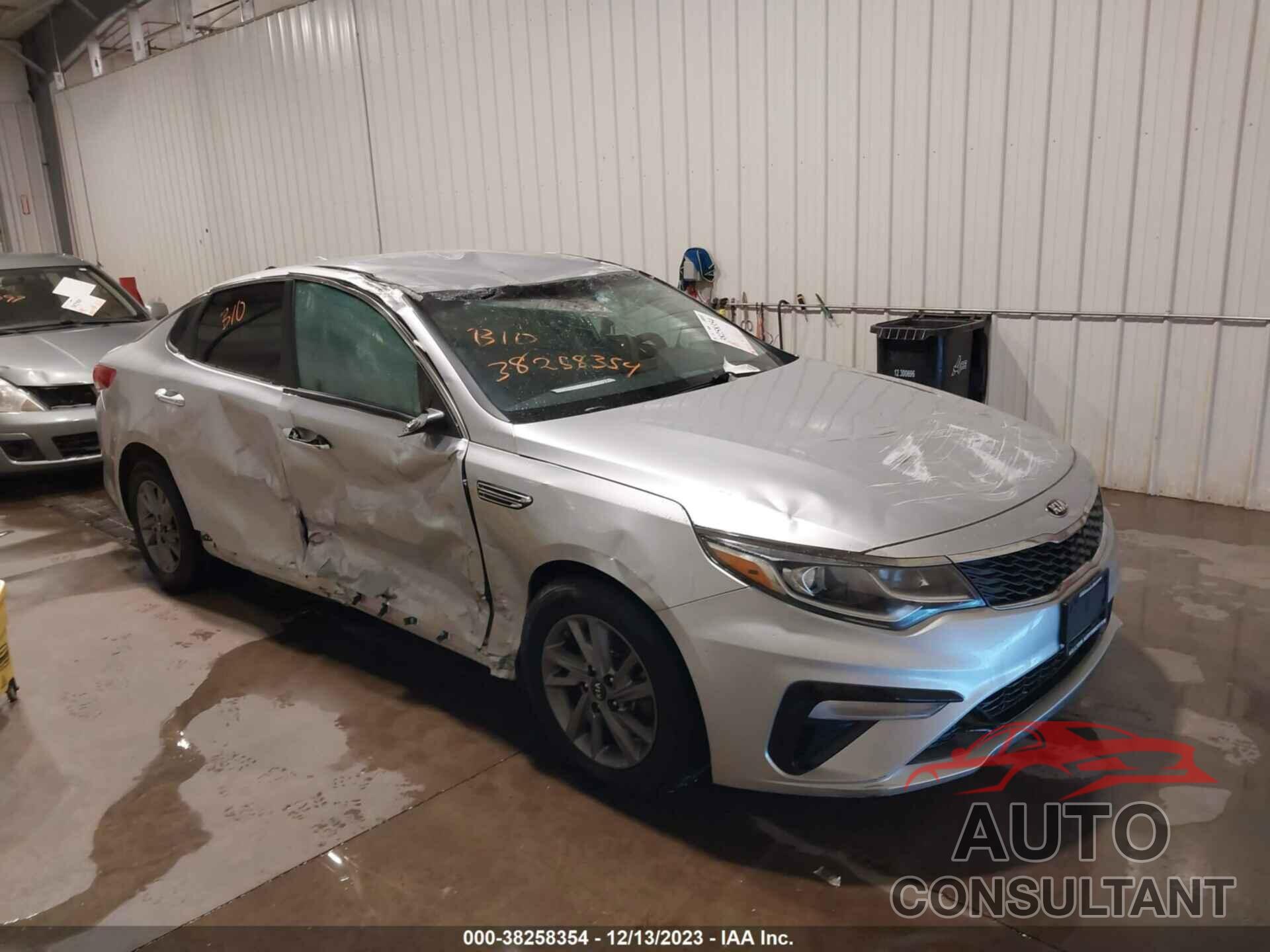 KIA OPTIMA 2019 - 5XXGT4L32KG376817