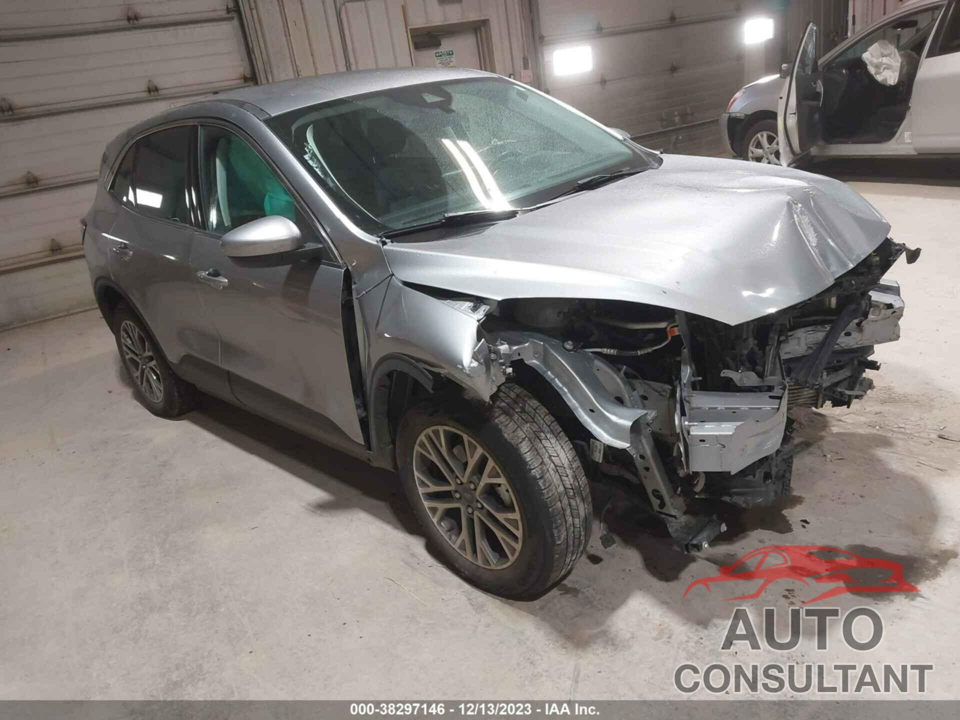 FORD ESCAPE 2022 - 1FMCU9H94NUA44281