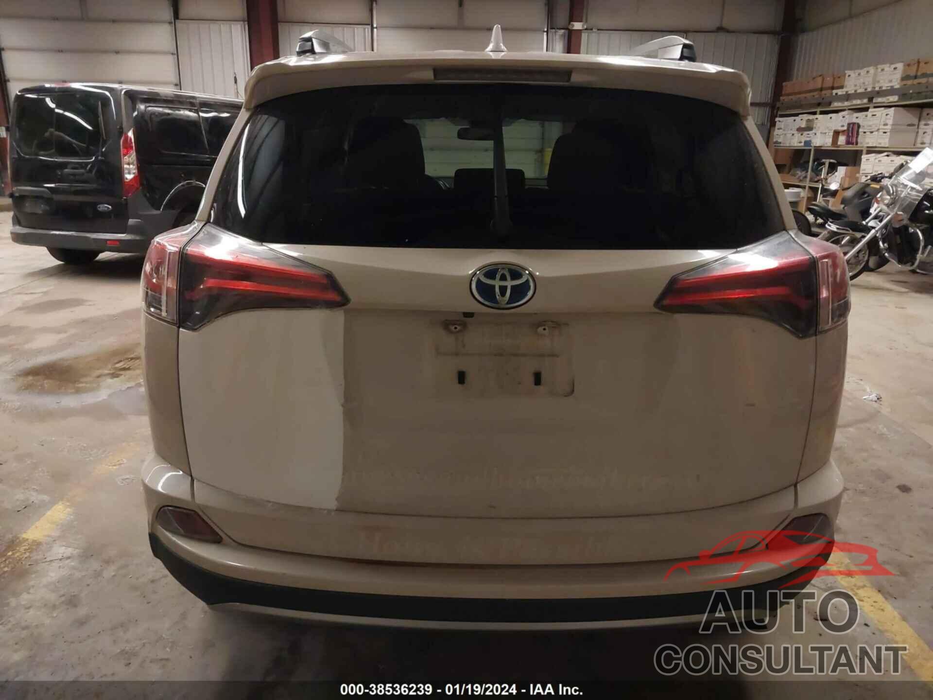 TOYOTA RAV4 HYBRID 2018 - JTMRJREVXJD222584