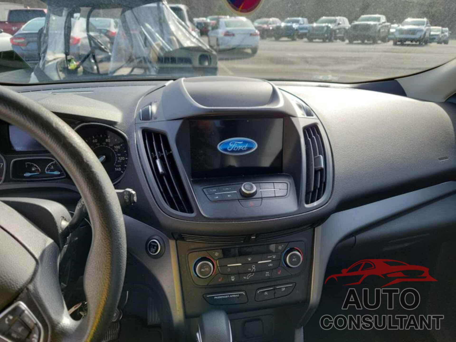 FORD ESCAPE 2019 - 1FMCU0GD3KUA42678