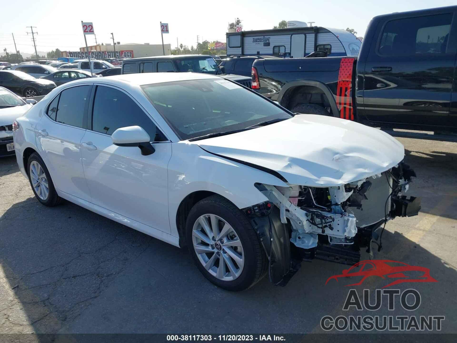 TOYOTA CAMRY 2024 - 4T1C11AK3RU190877