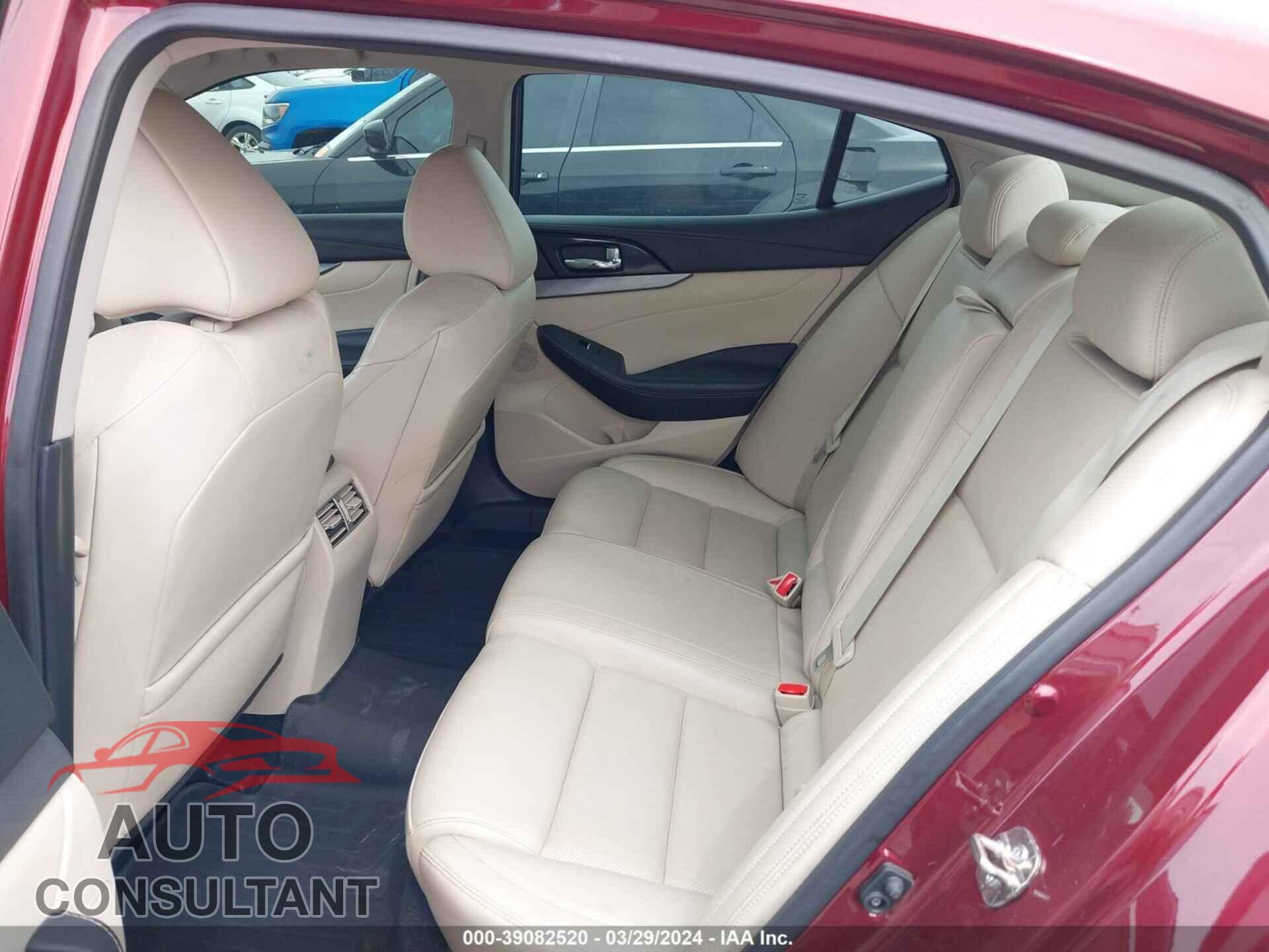 NISSAN MAXIMA 2017 - 1N4AA6AP2HC393323