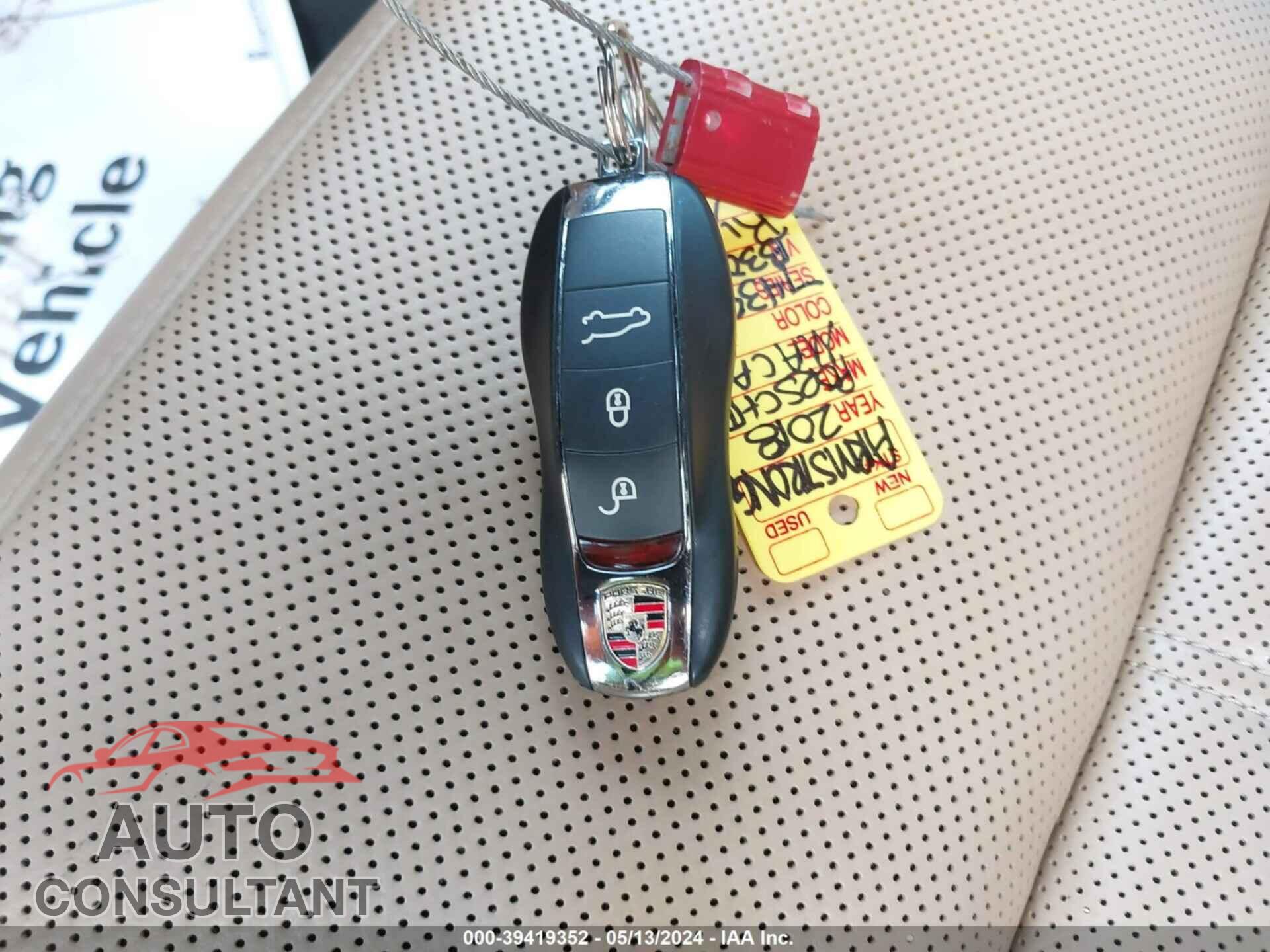 PORSCHE MACAN 2018 - WP1AB2A59JLB30152