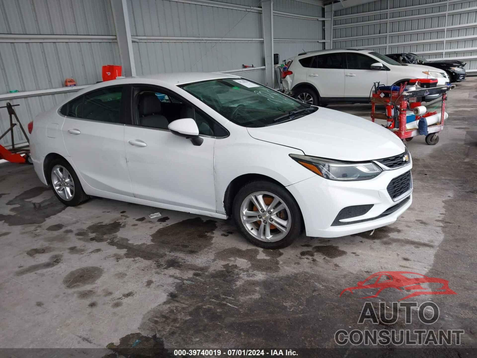 CHEVROLET CRUZE 2017 - 1G1BE5SM6H7235442