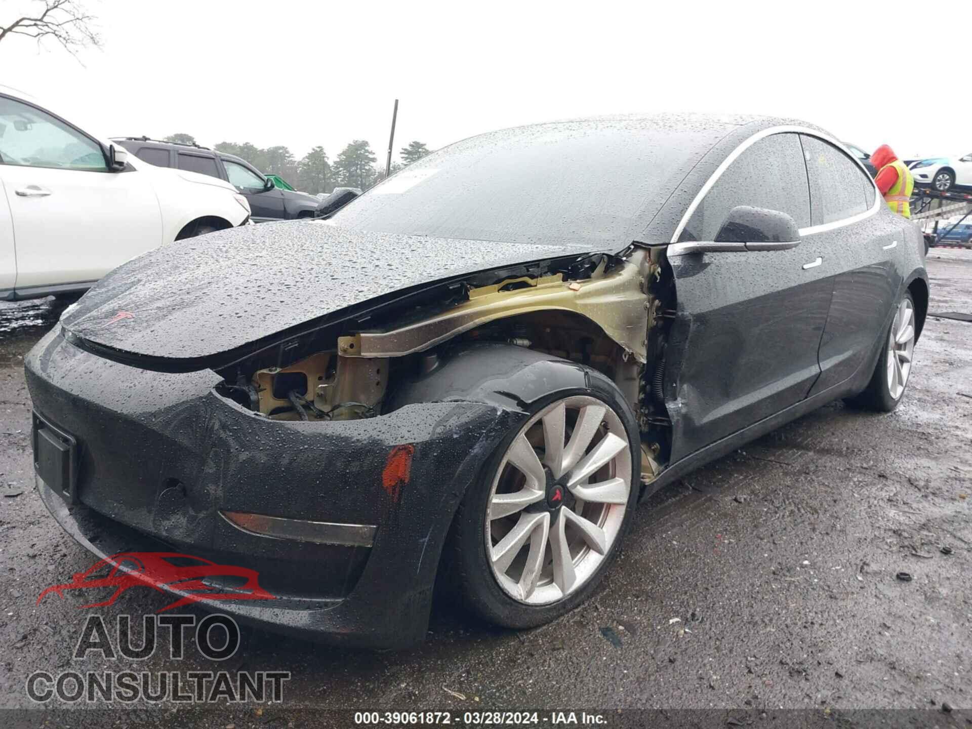 TESLA MODEL 3 2019 - 5YJ3E1EA1KF302276