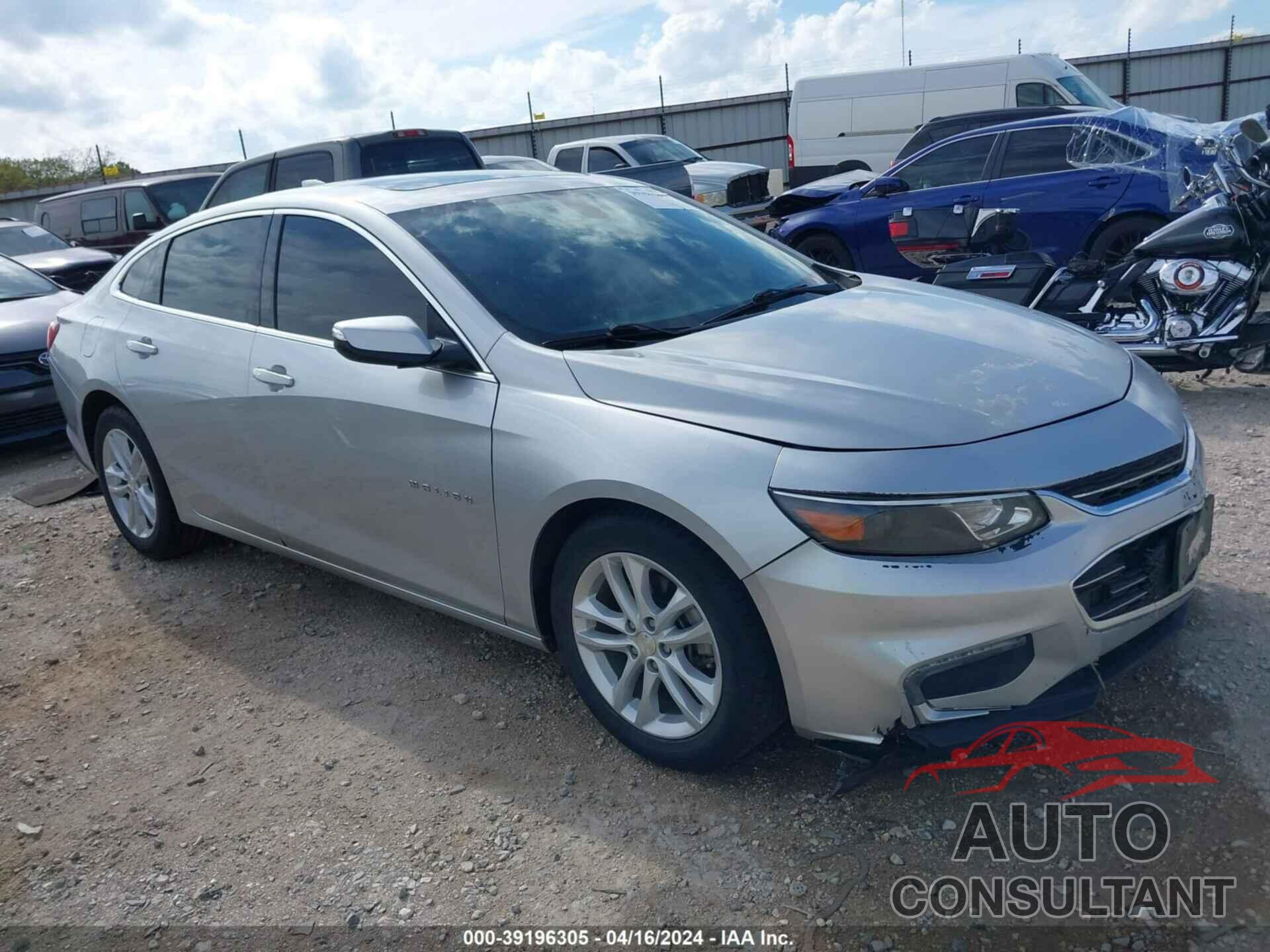 CHEVROLET MALIBU 2018 - 1G1ZD5ST0JF128794